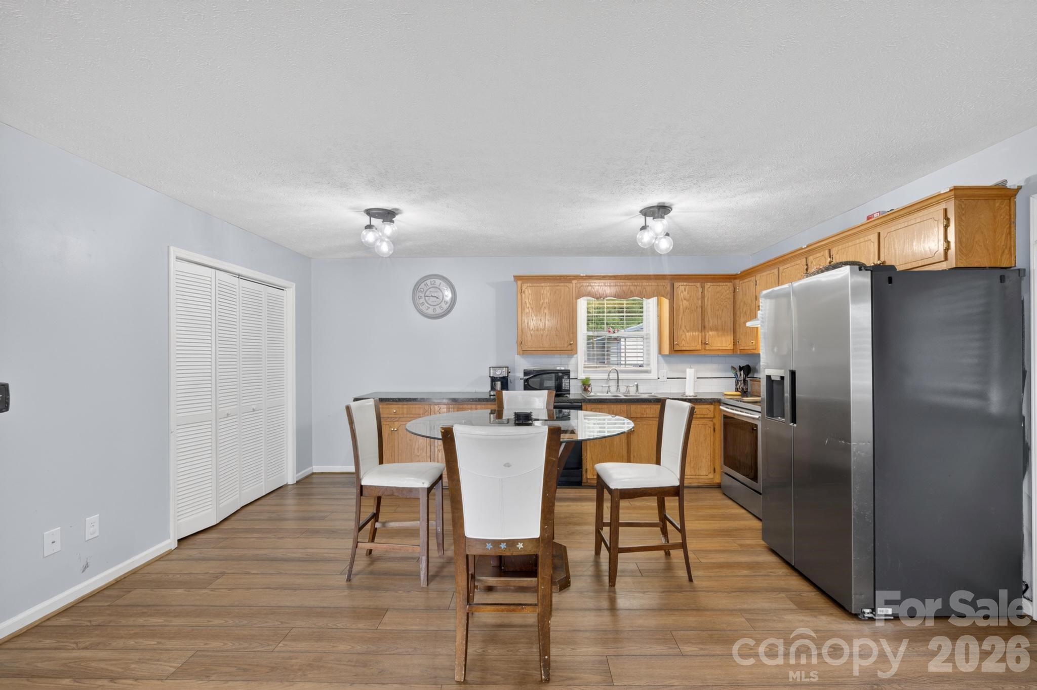 2308 walt arney Road — Lenoir