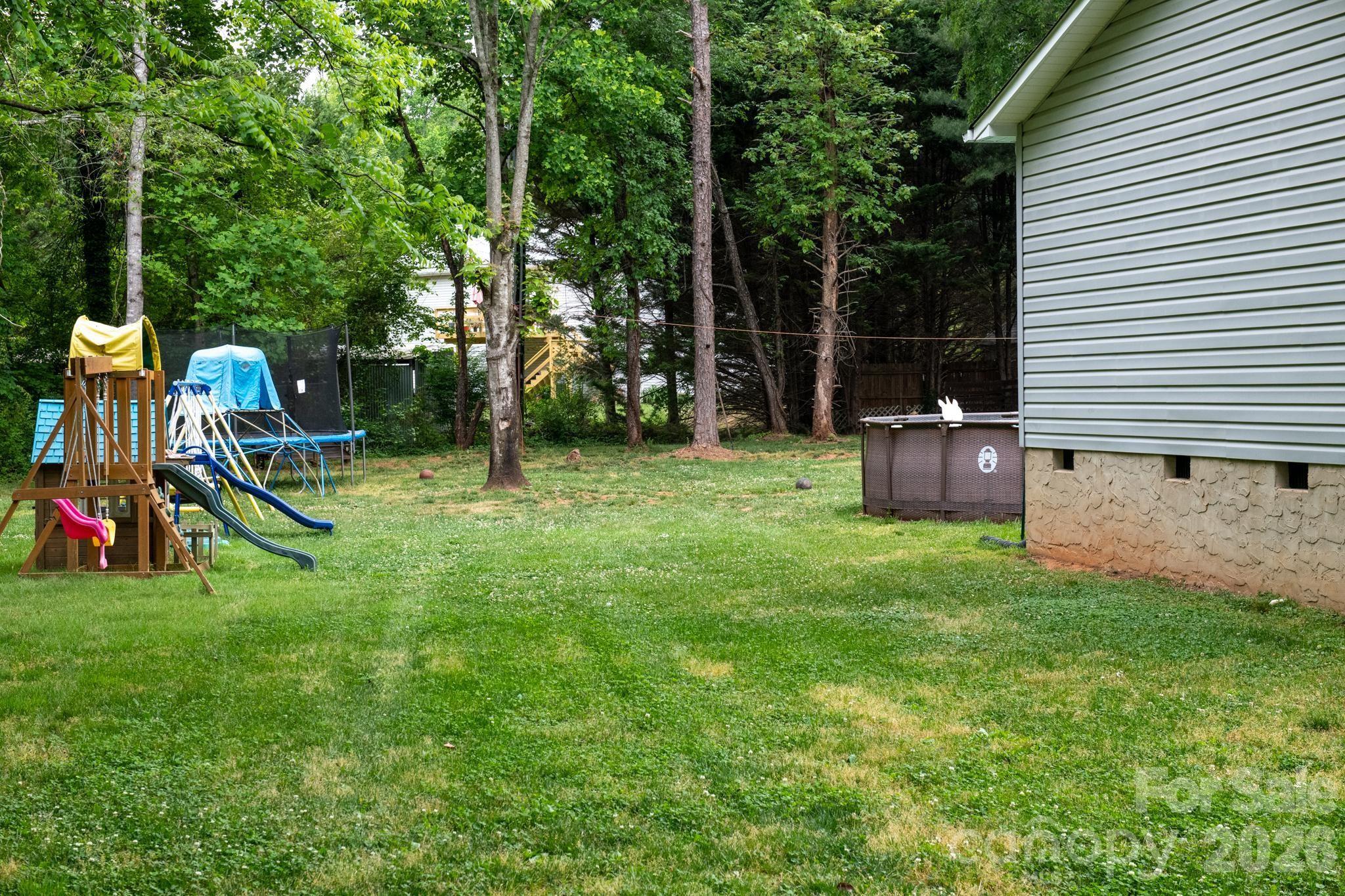 2308 walt arney Road — Lenoir