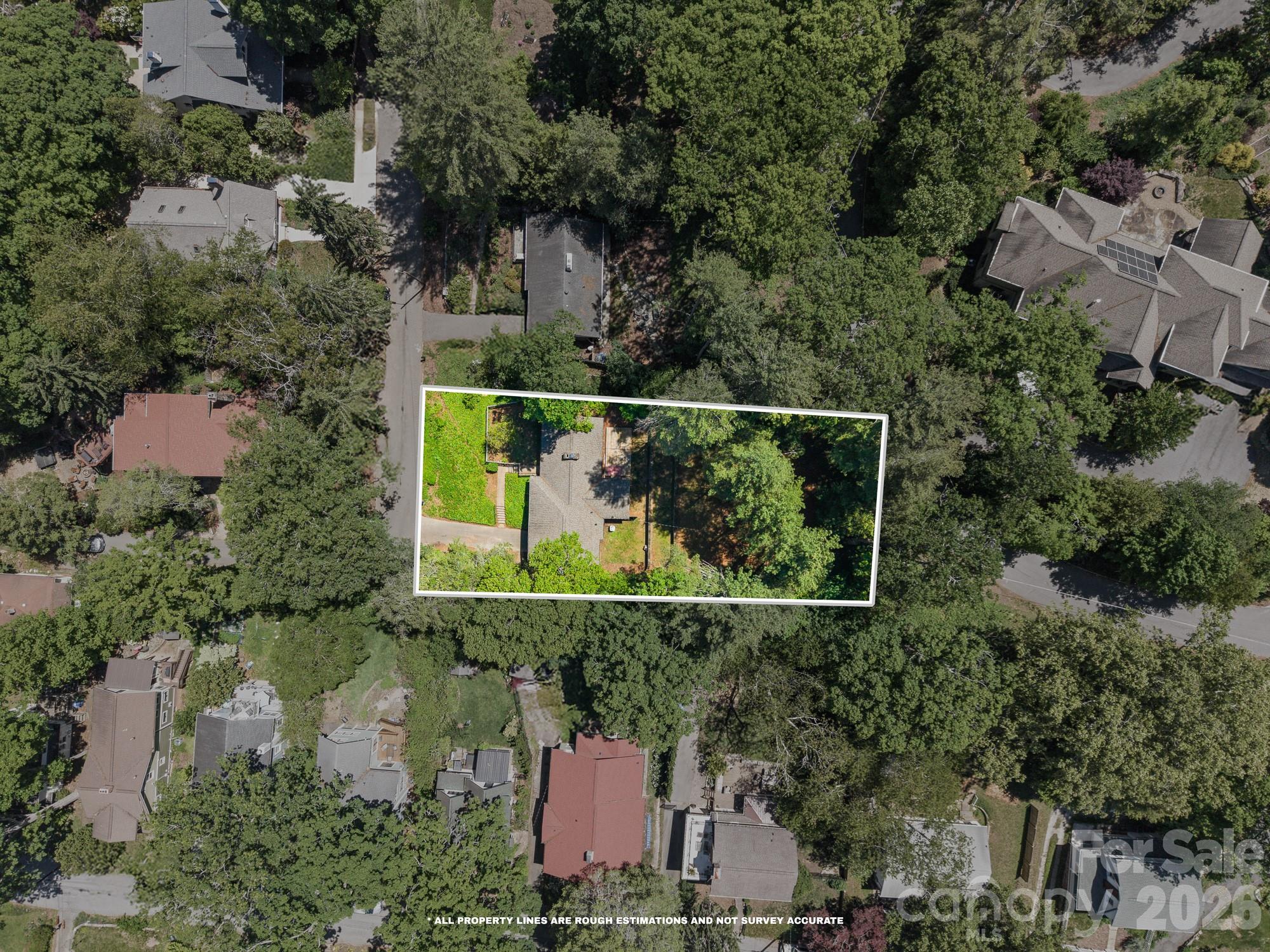 24 Warwick Place — Asheville