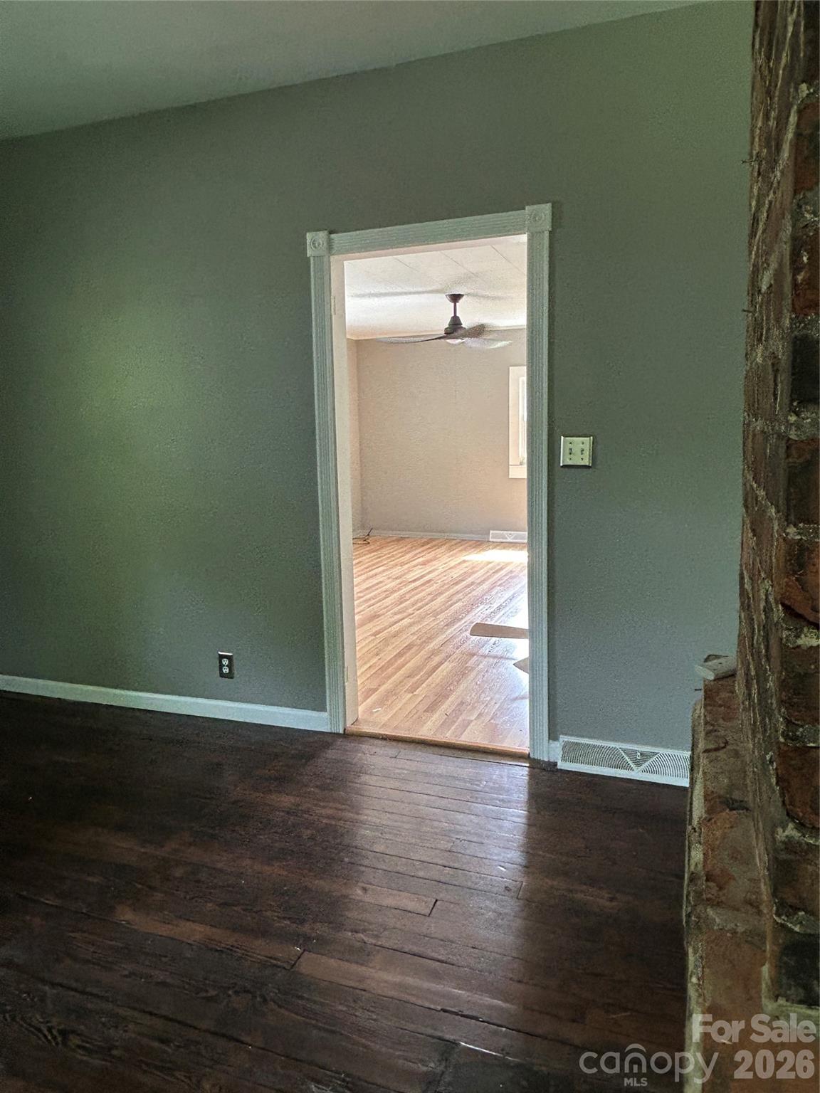 12 Penley Avenue — Asheville