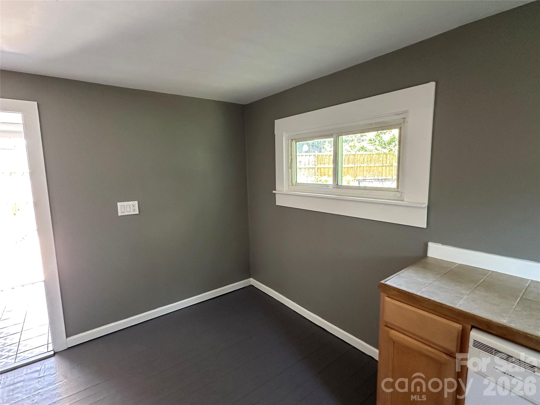 12 Penley Avenue — Asheville