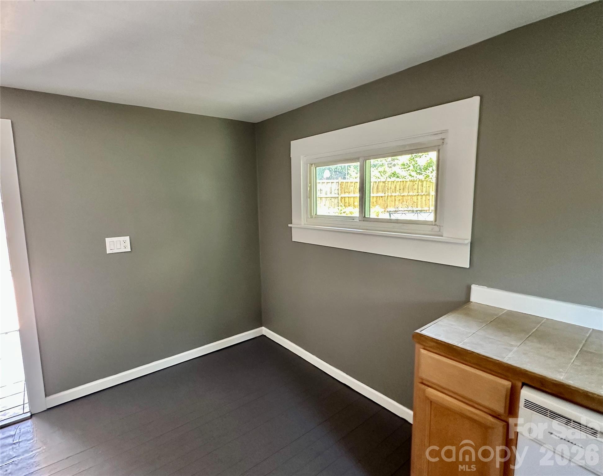 12 Penley Avenue — Asheville