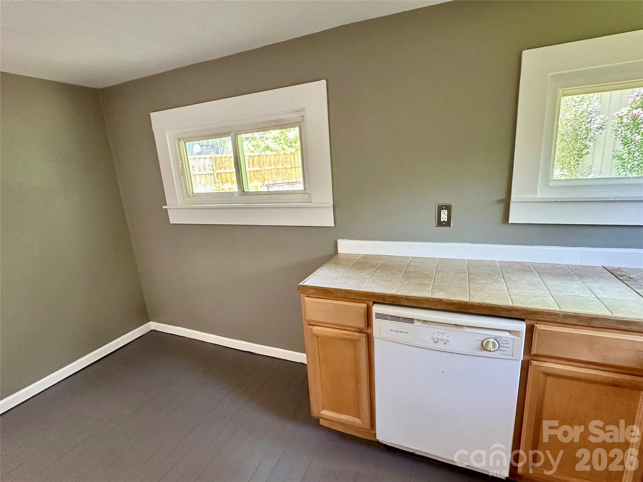 12 Penley Avenue — Asheville