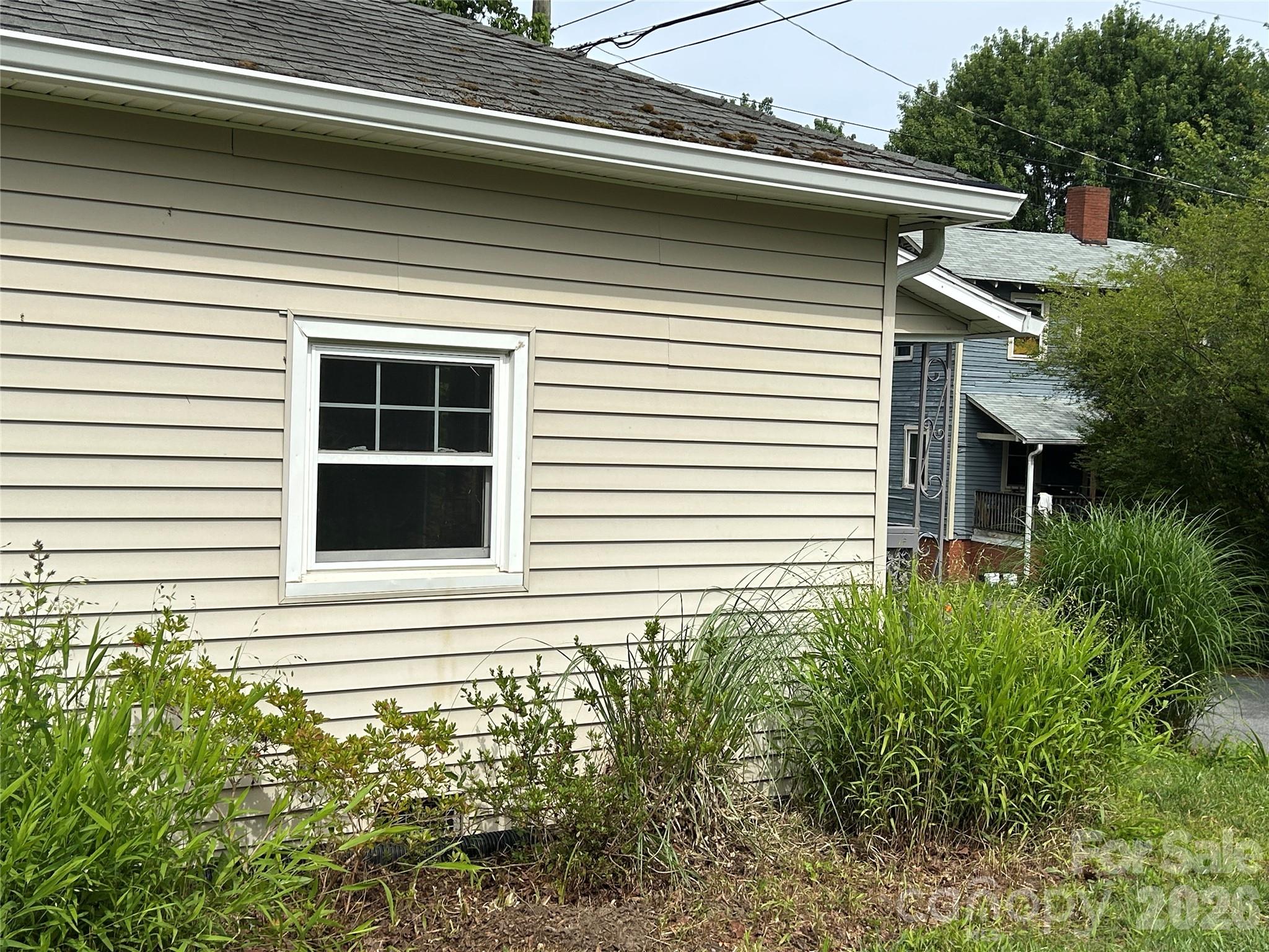 12 Penley Avenue — Asheville
