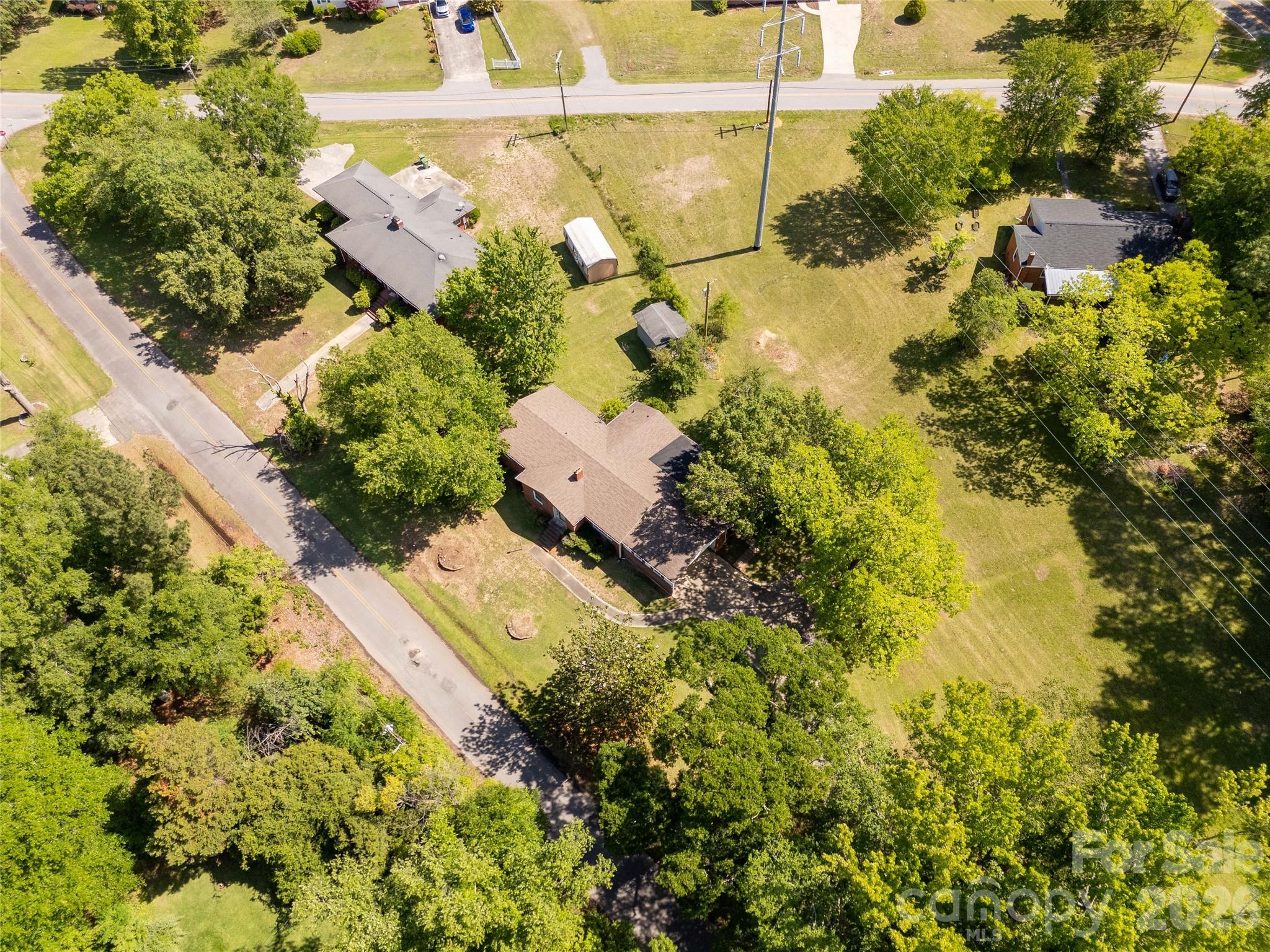 503 N Jackson Road — Lancaster