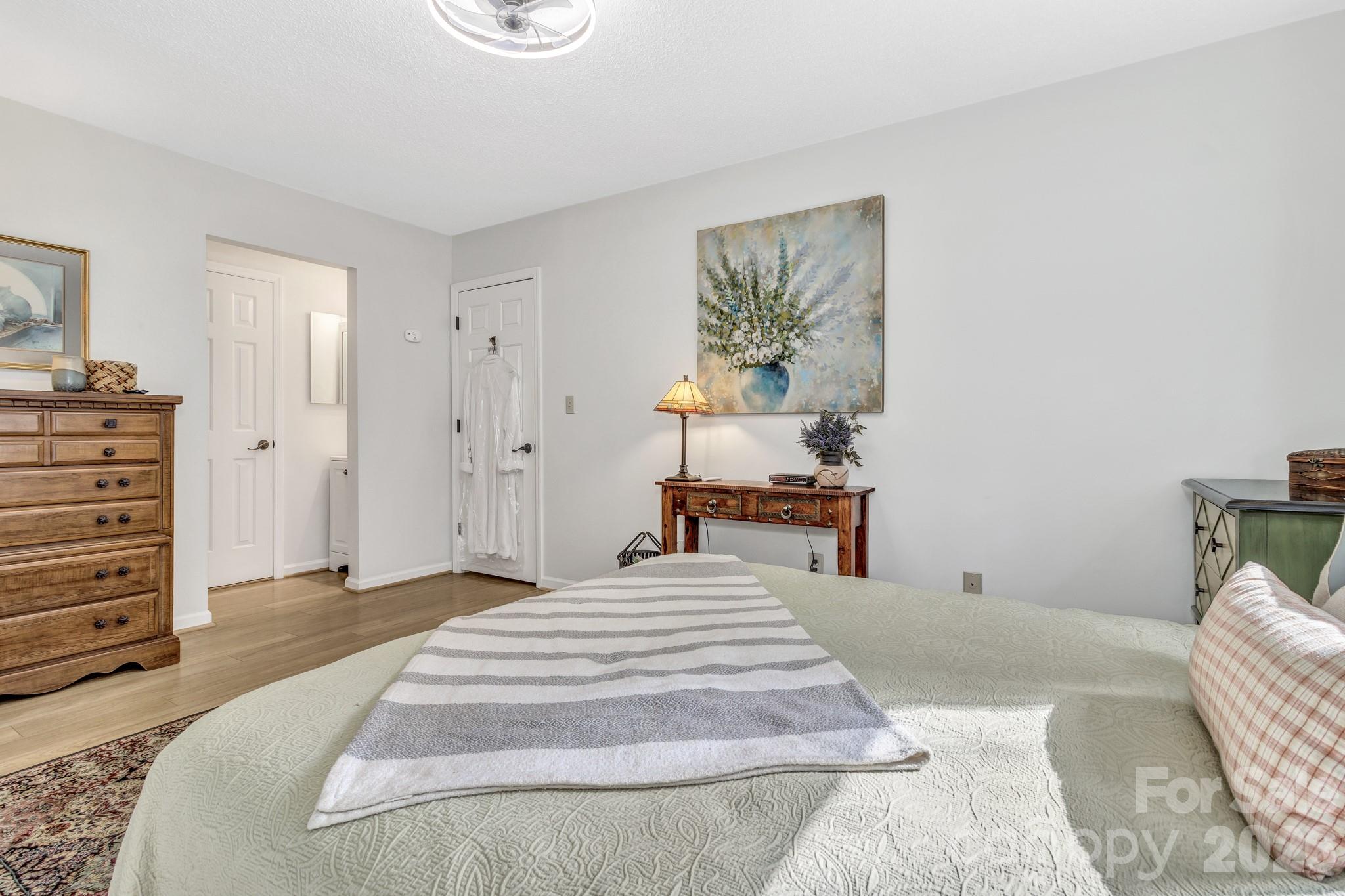 103 Cimarron Drive — Asheville