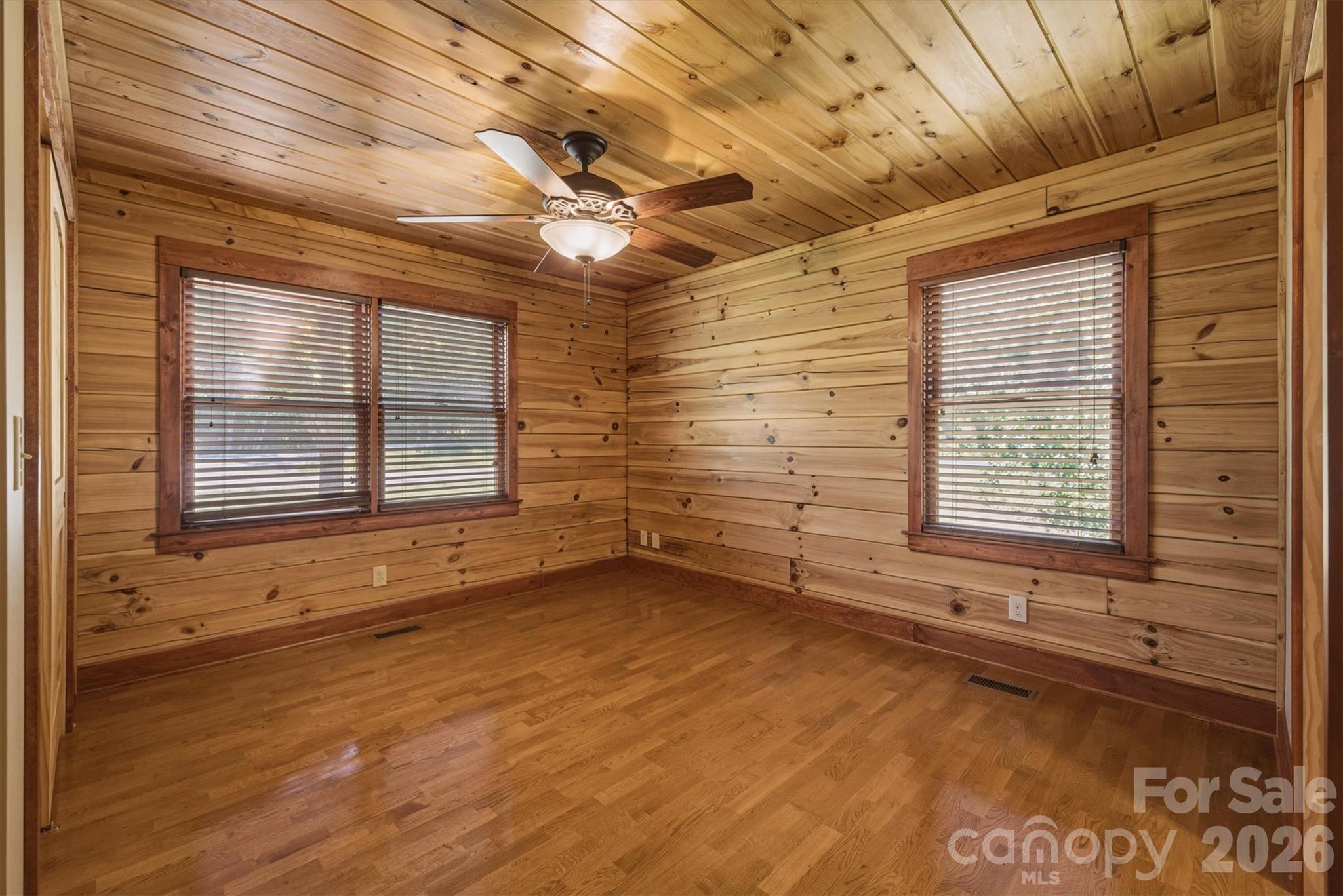 732 Grandview Peaks Drive — Nebo