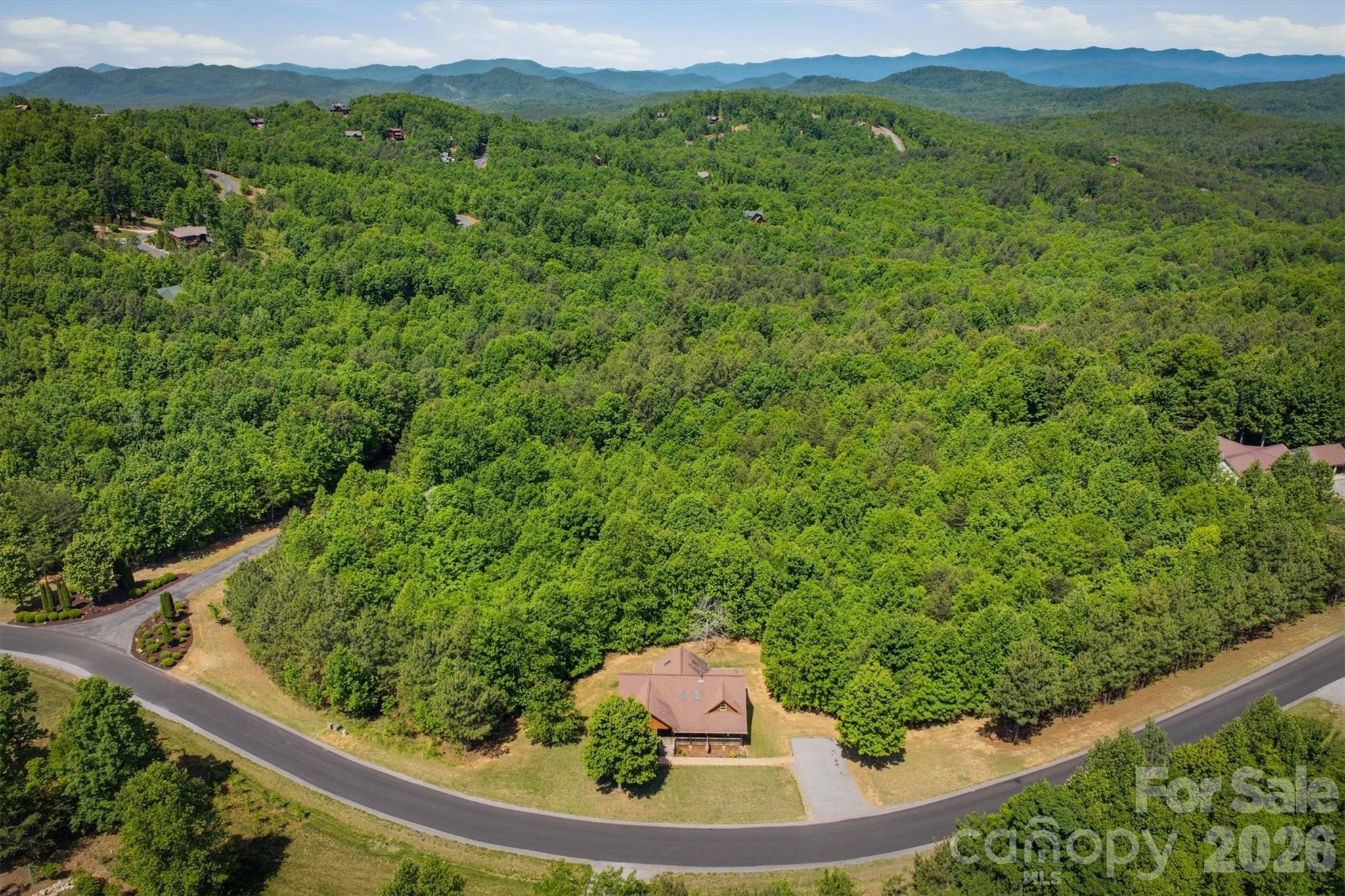 732 Grandview Peaks Drive — Nebo
