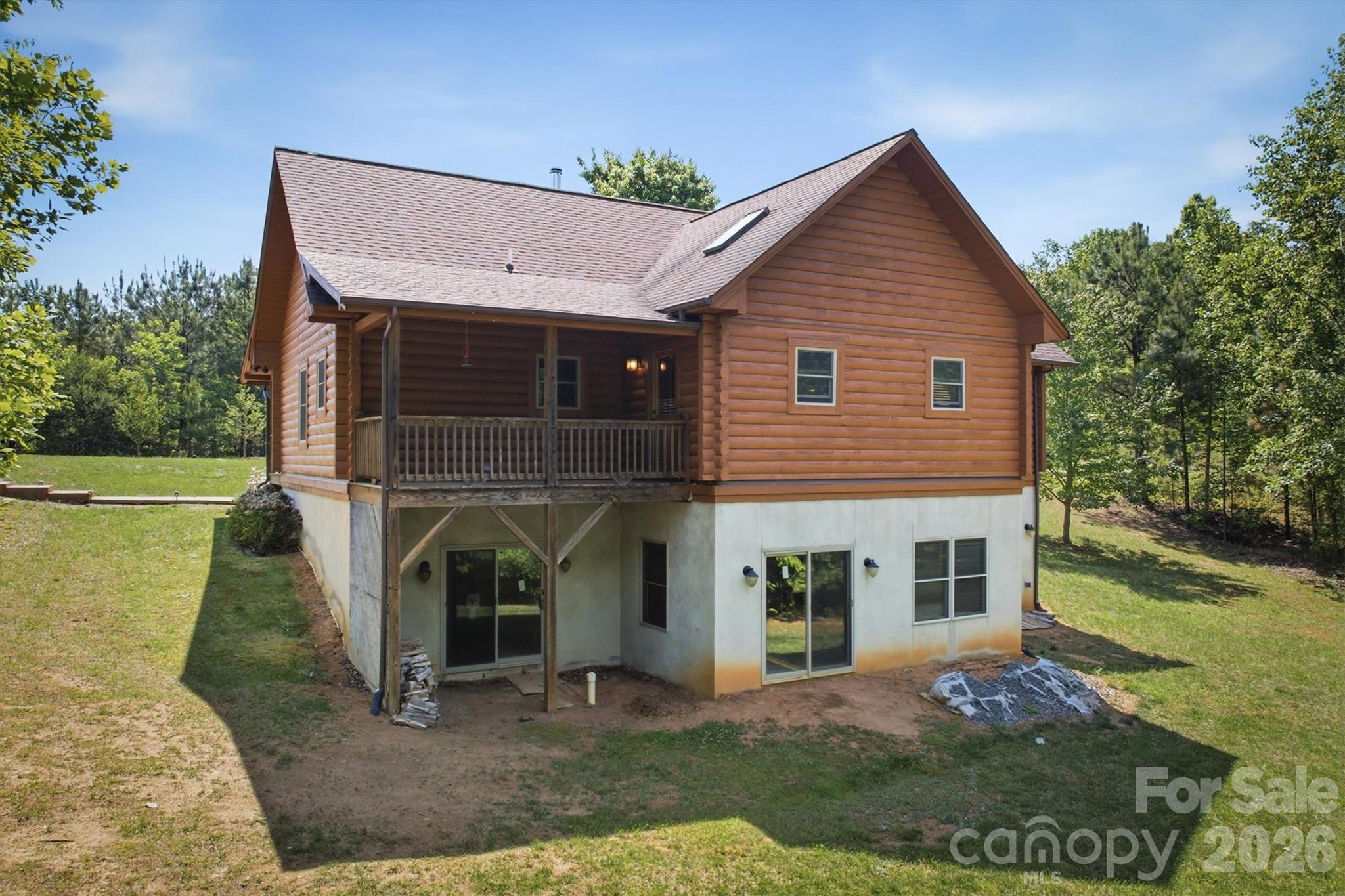 732 Grandview Peaks Drive — Nebo