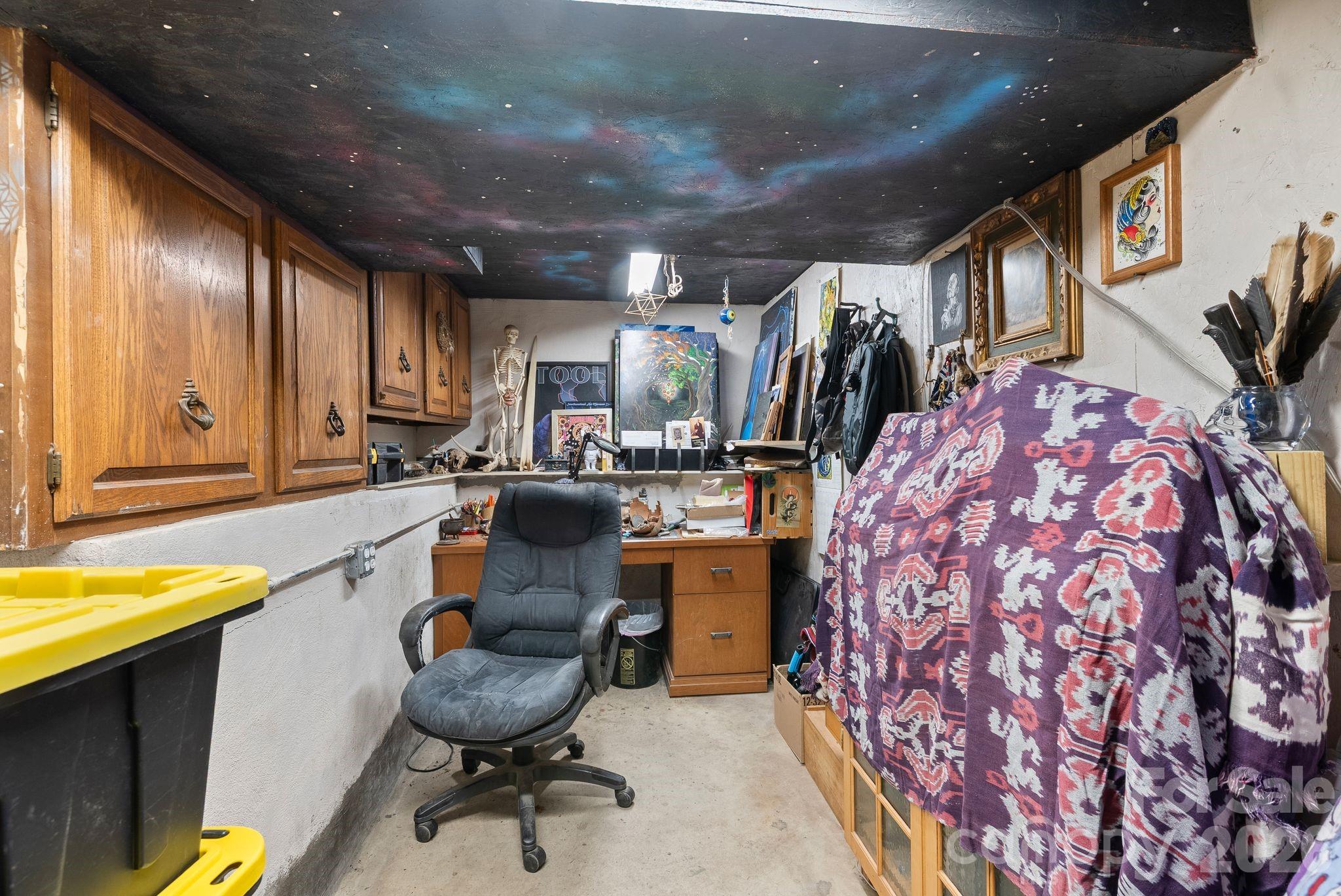 105 7th Street — Black Mountain