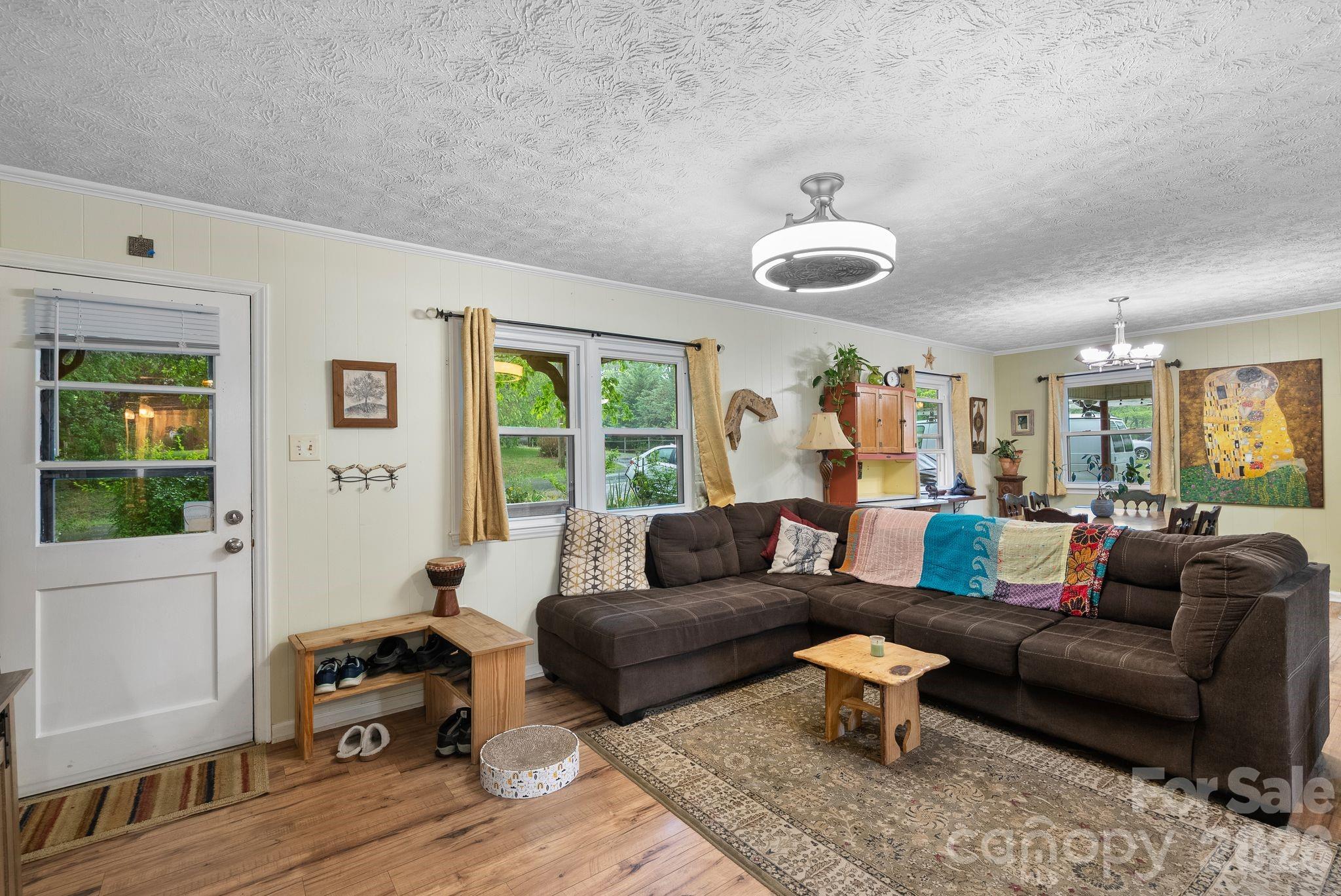 105 7th Street — Black Mountain