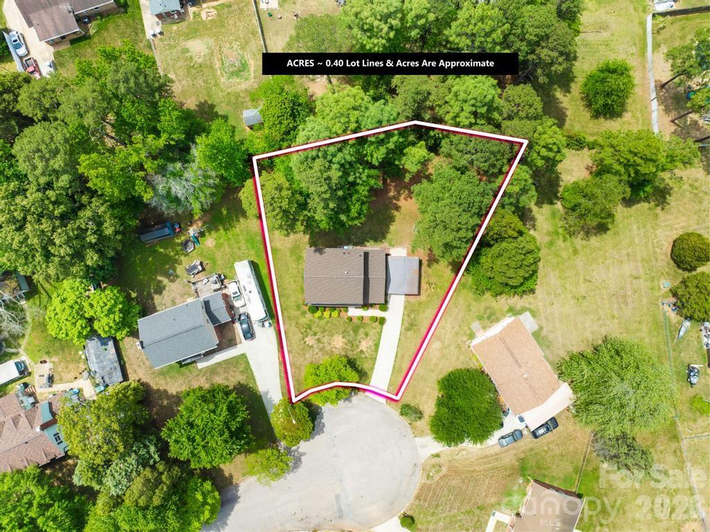 9 Post Oak Place — Salisbury