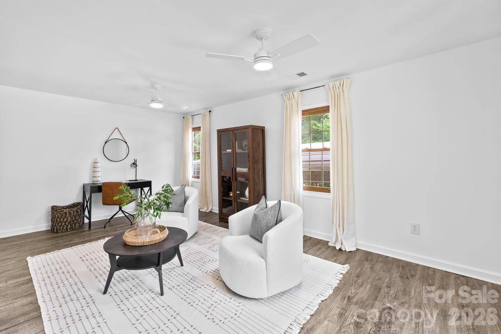 9 Post Oak Place — Salisbury