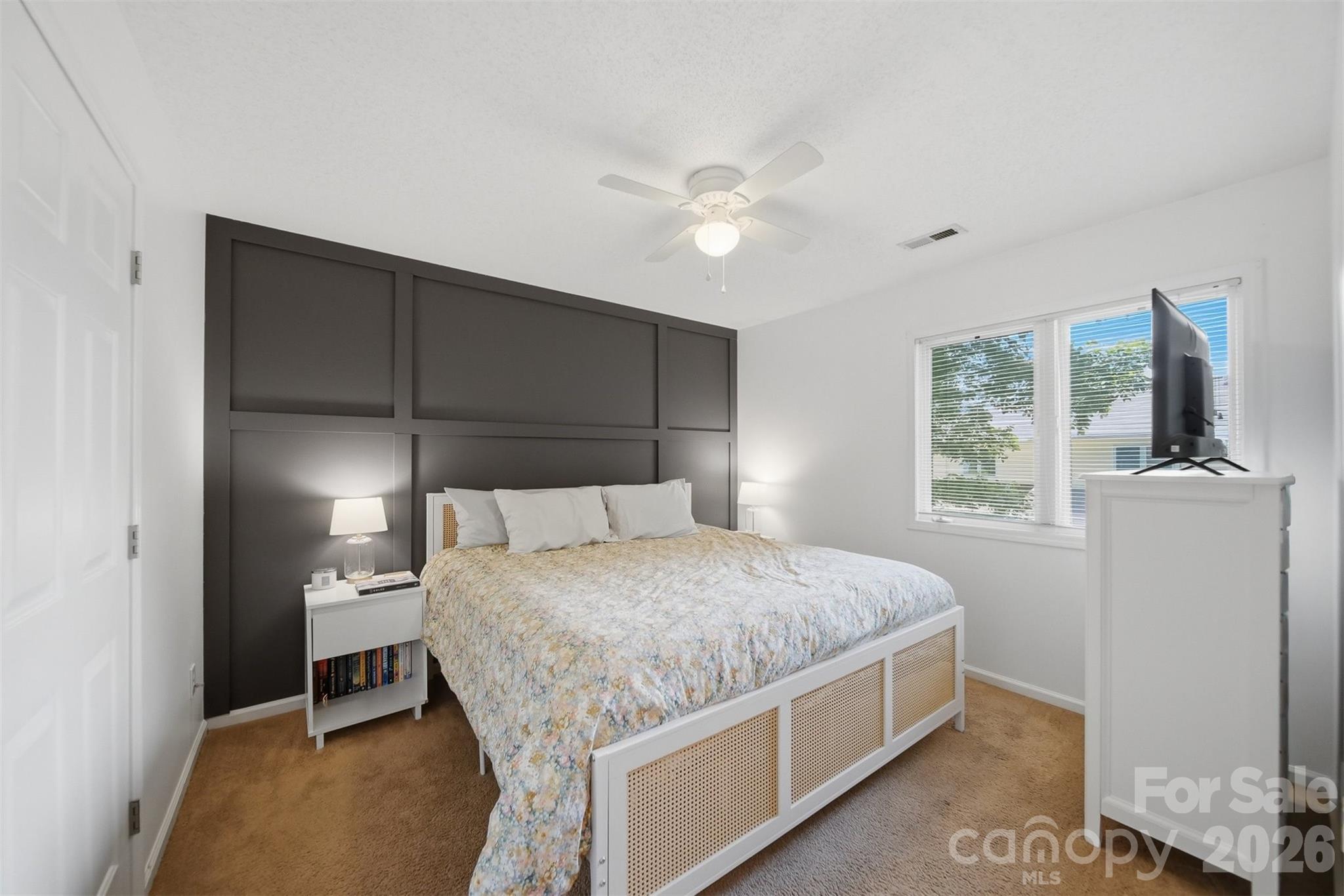 2675 White Oak Ct Extension — Claremont
