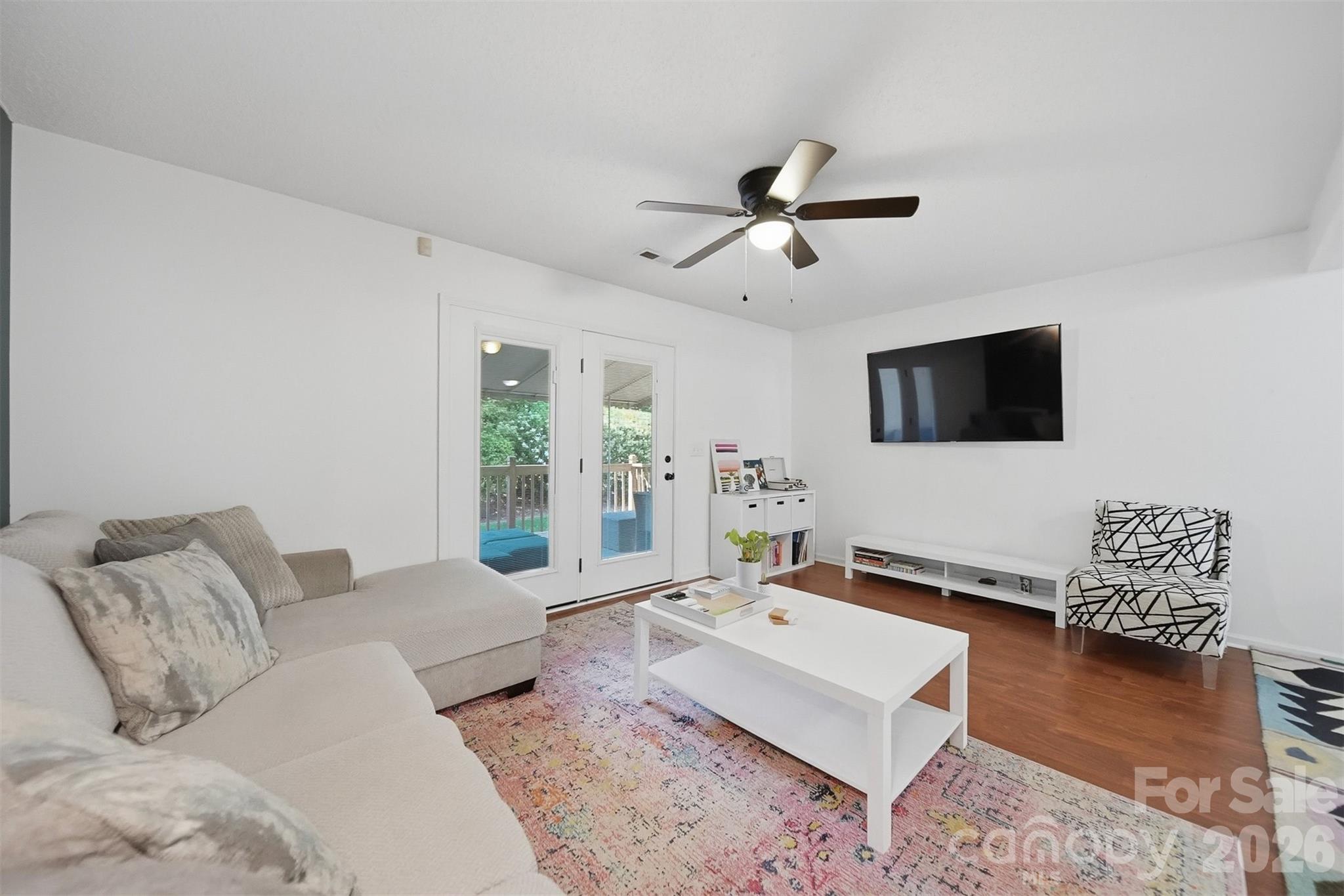 2675 White Oak Ct Extension — Claremont