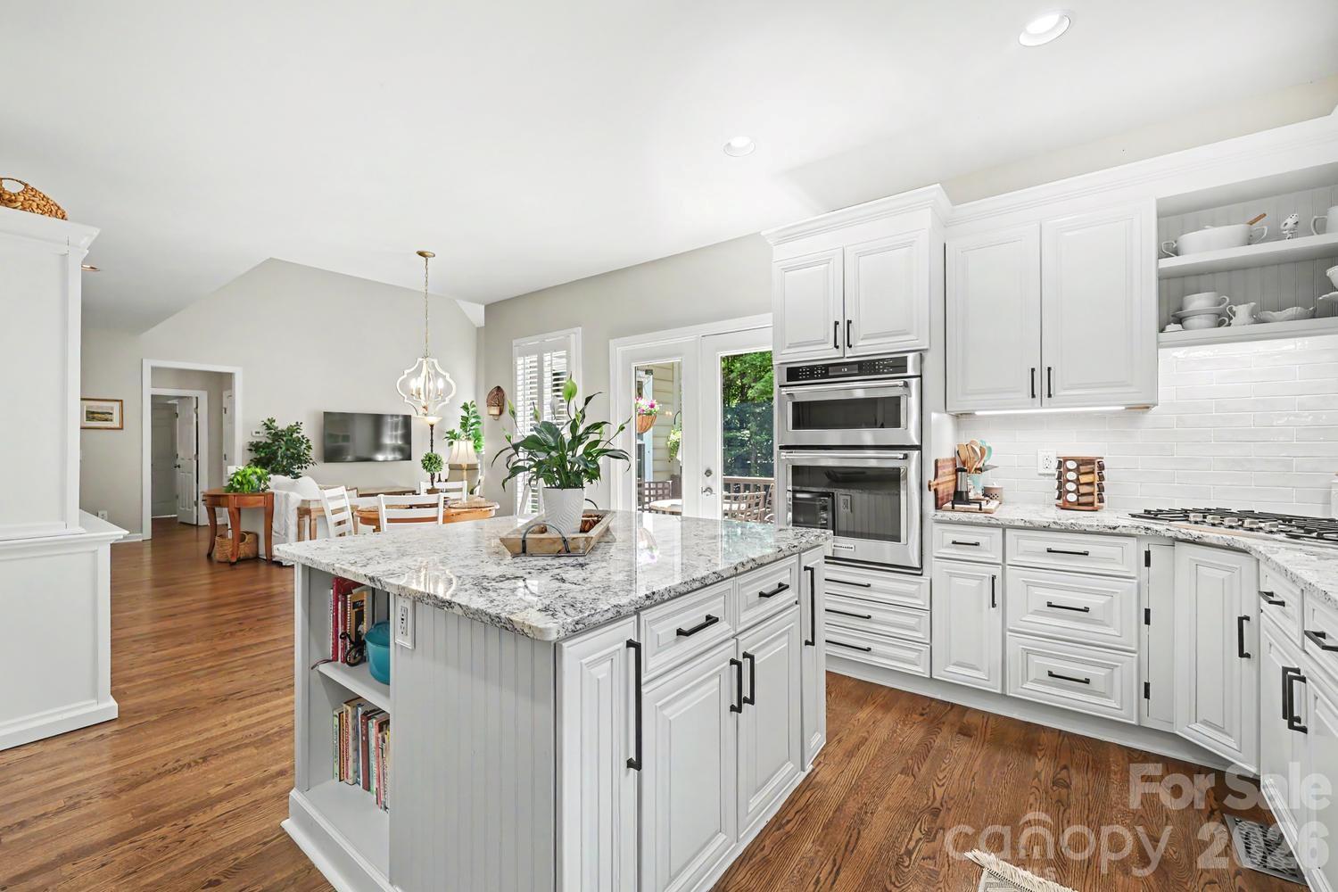 1218 Gateshead Lane — Matthews