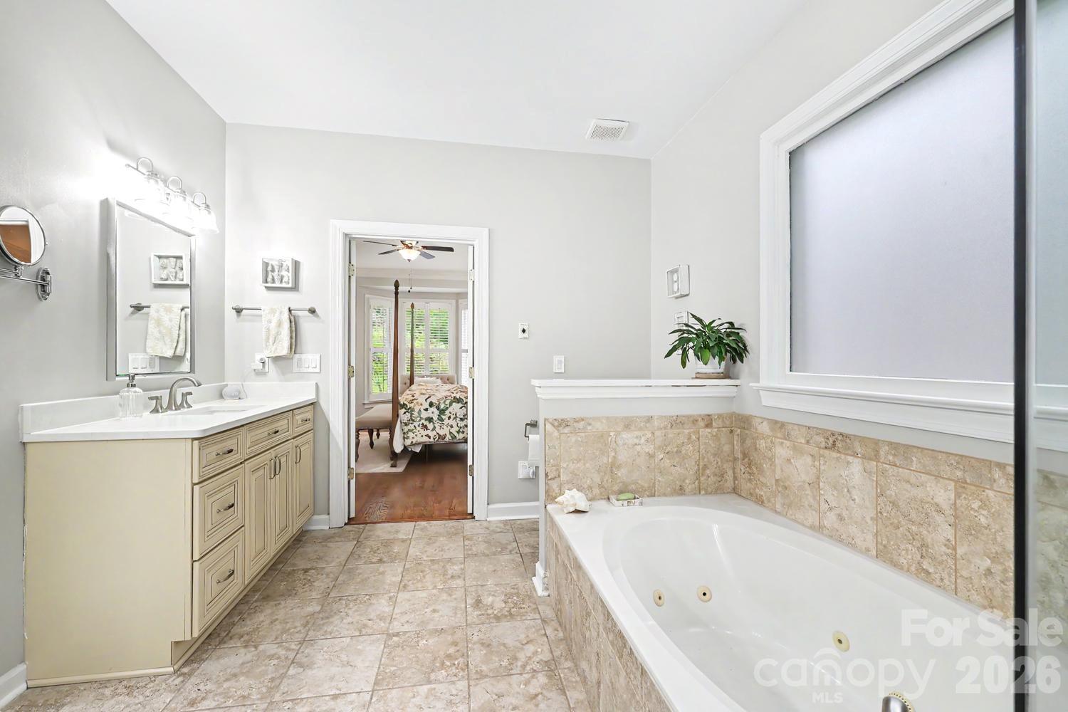 1218 Gateshead Lane — Matthews