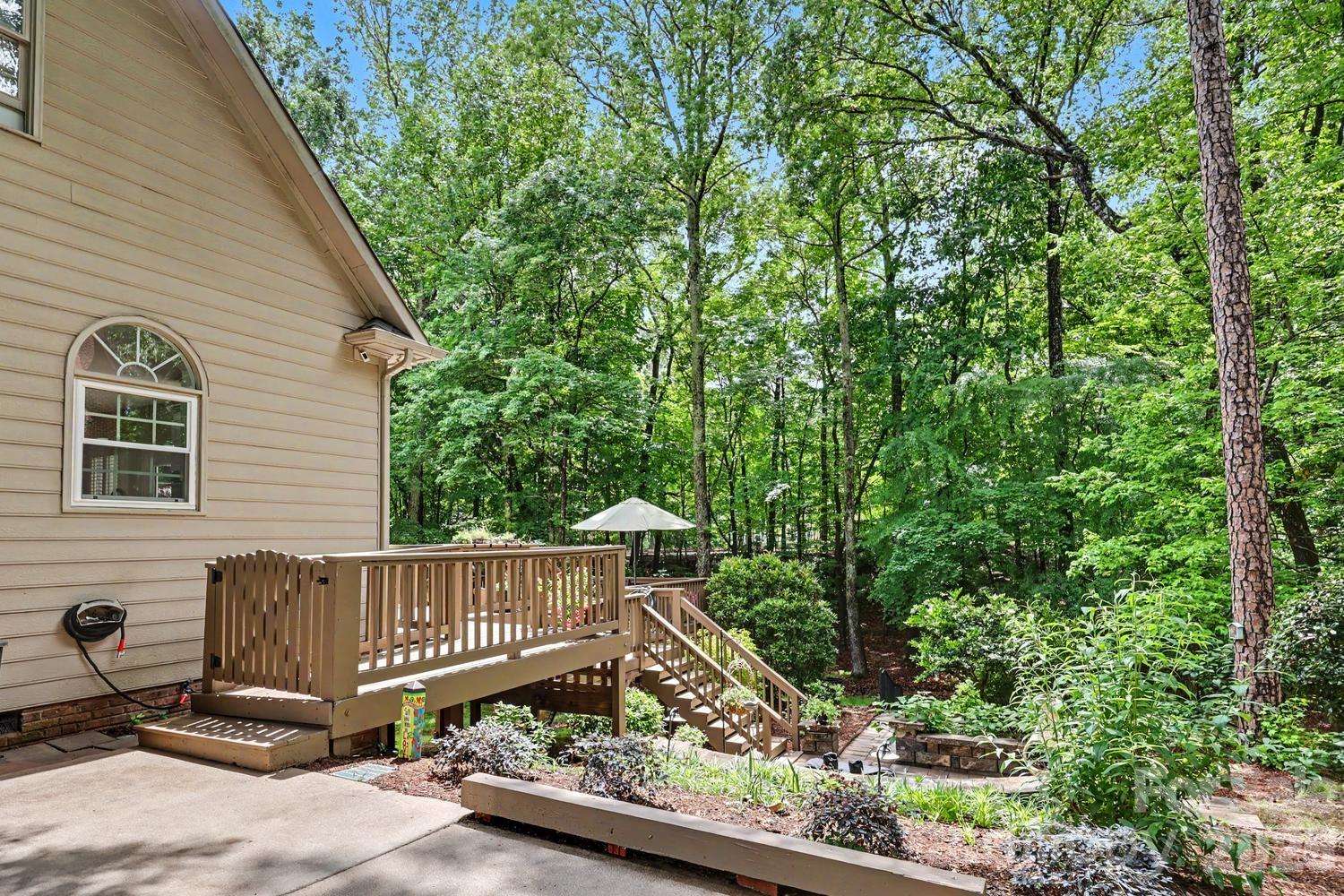 1218 Gateshead Lane — Matthews