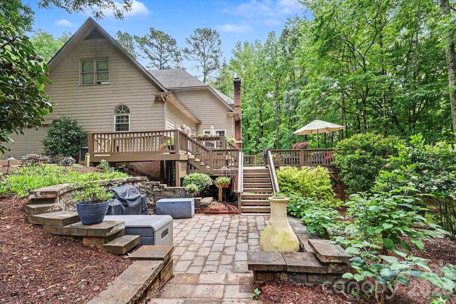 1218 Gateshead Lane — Matthews