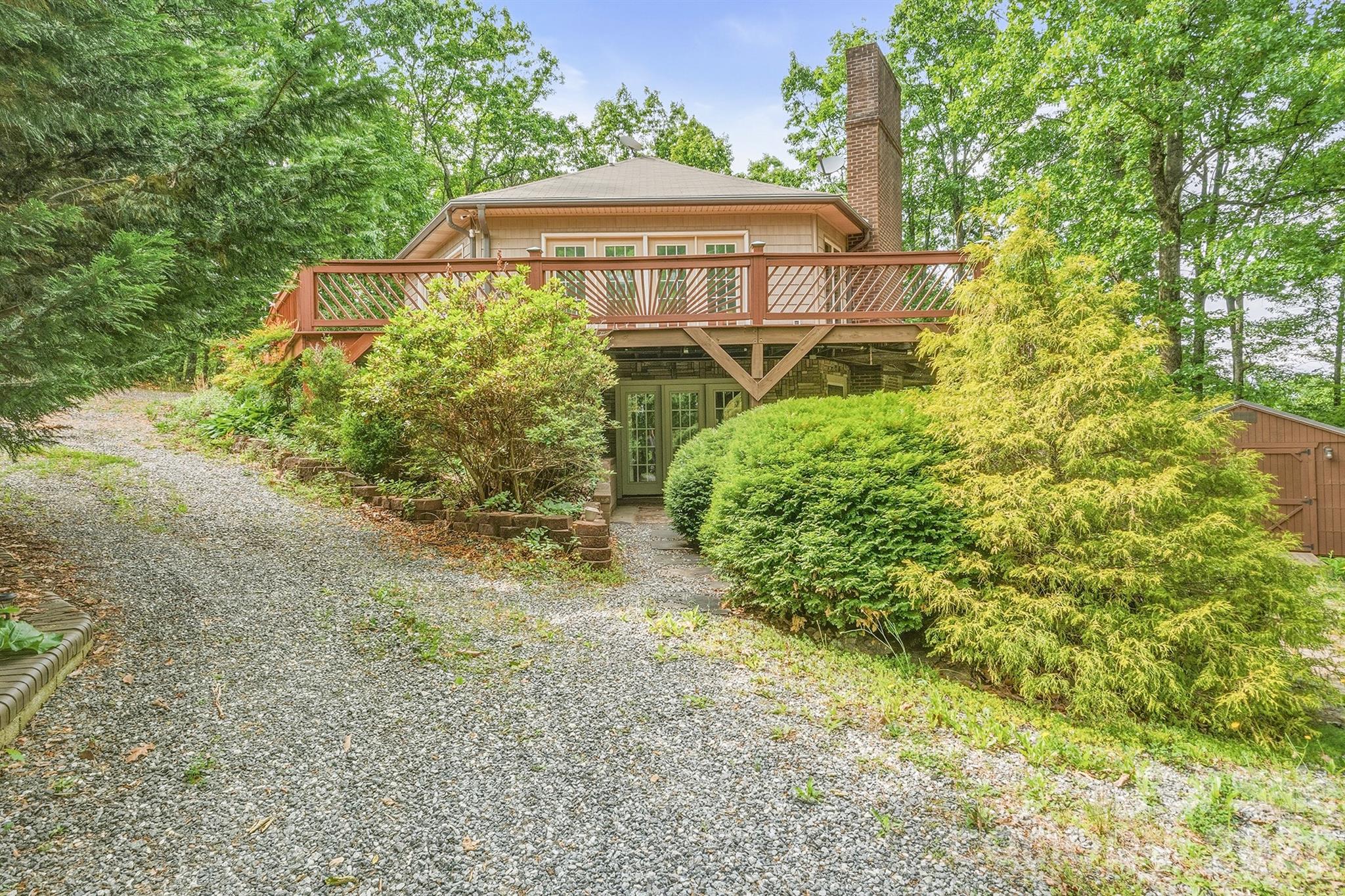 3190 Holly Road — Connelly Springs