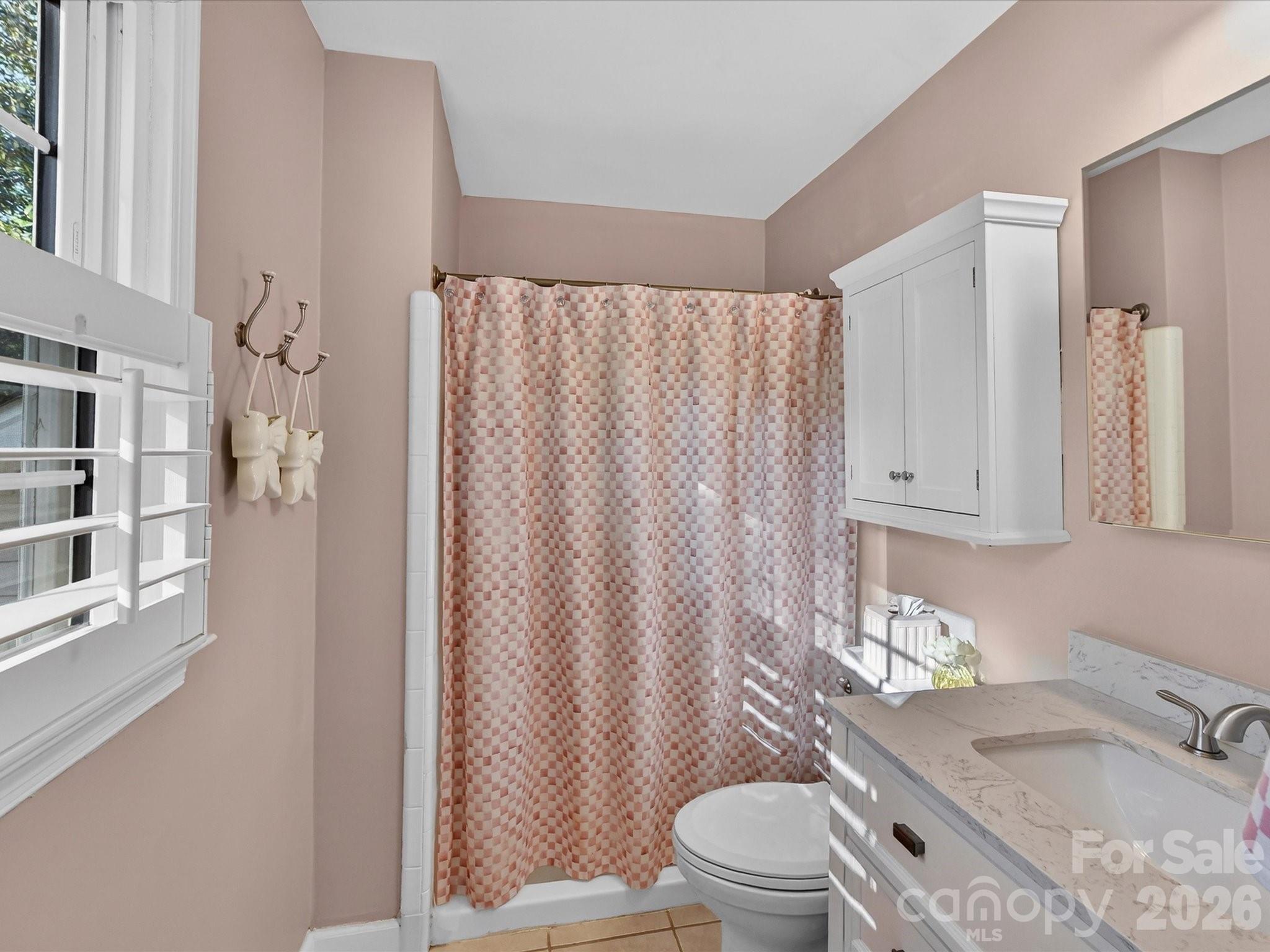 3719 Huckleberry Road — Charlotte