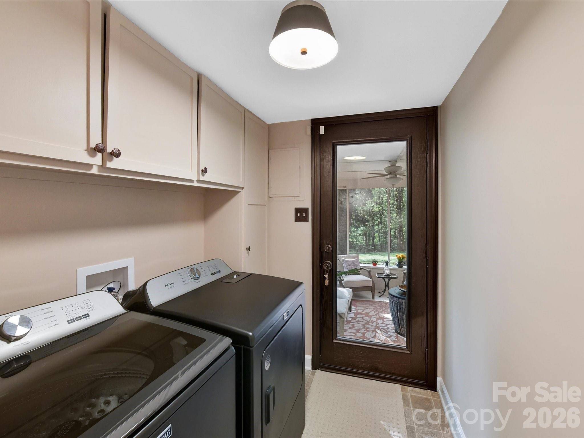 3719 Huckleberry Road — Charlotte