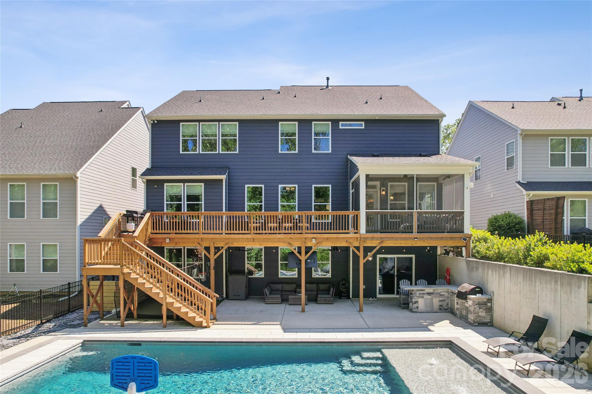 1074 Weir Court — Fort Mill