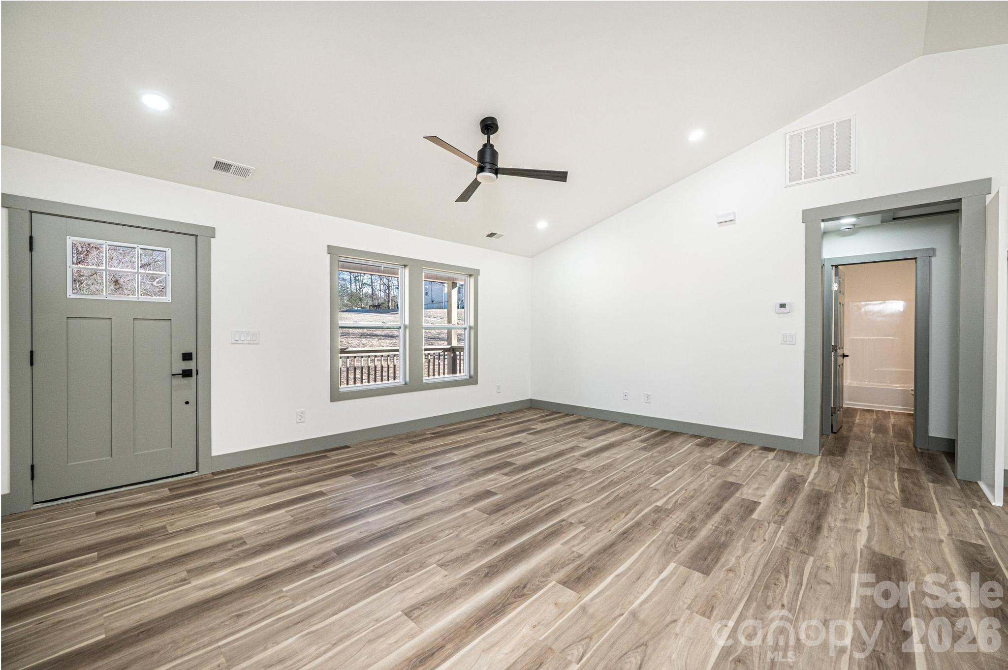 2918 Ivory Place — Granite Falls