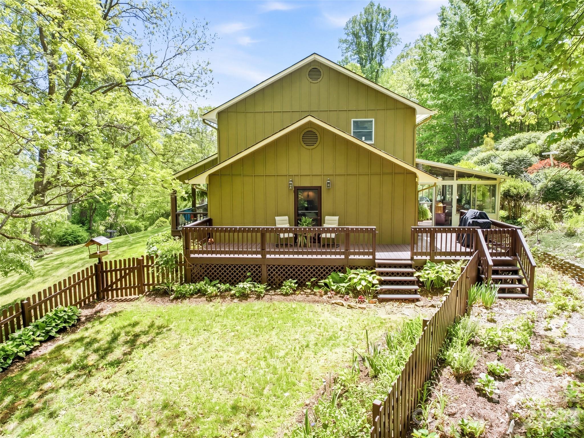 300 Kelly Springs Road — Waynesville