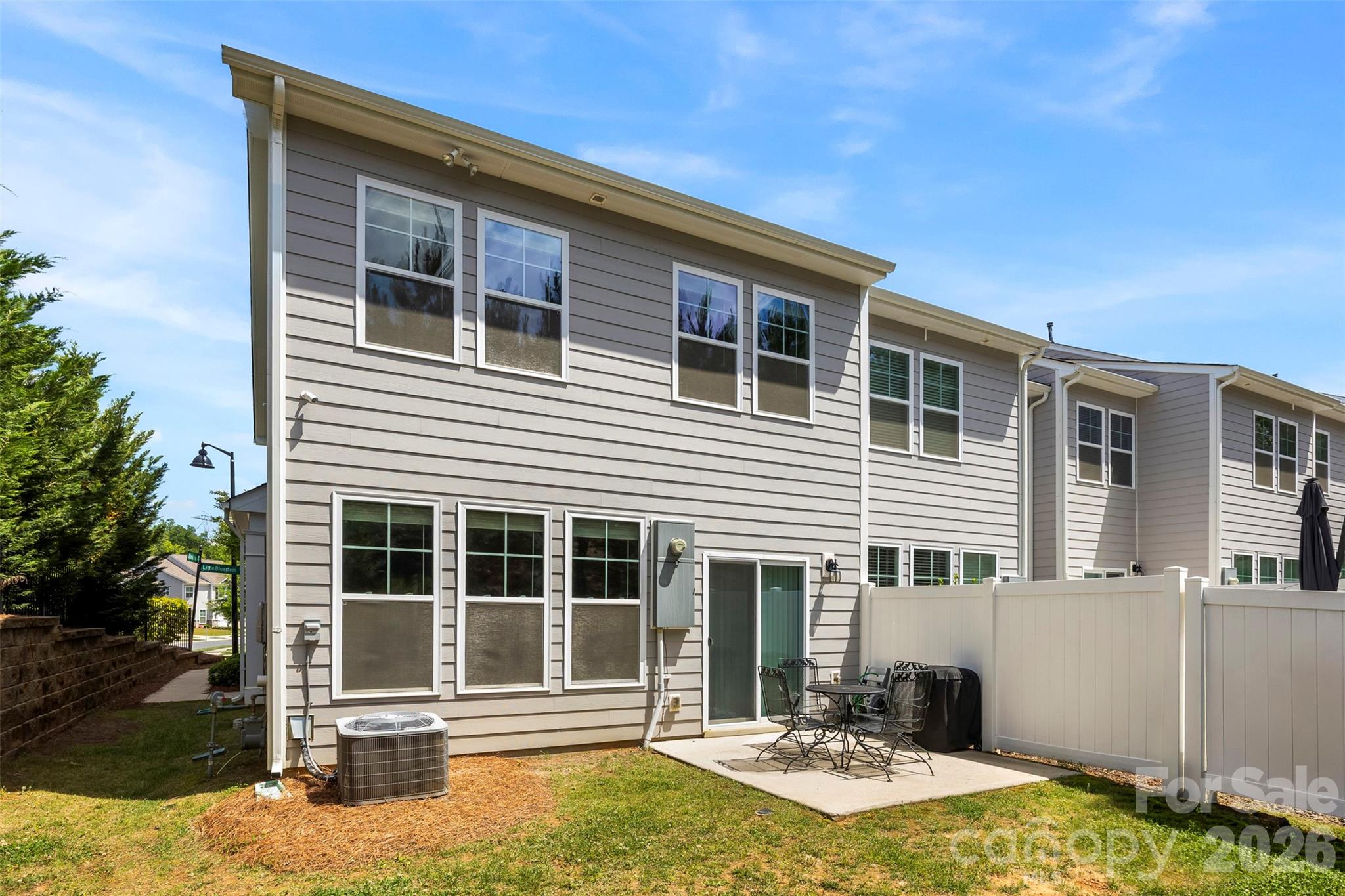 729 Little Bluestem Drive — Clover