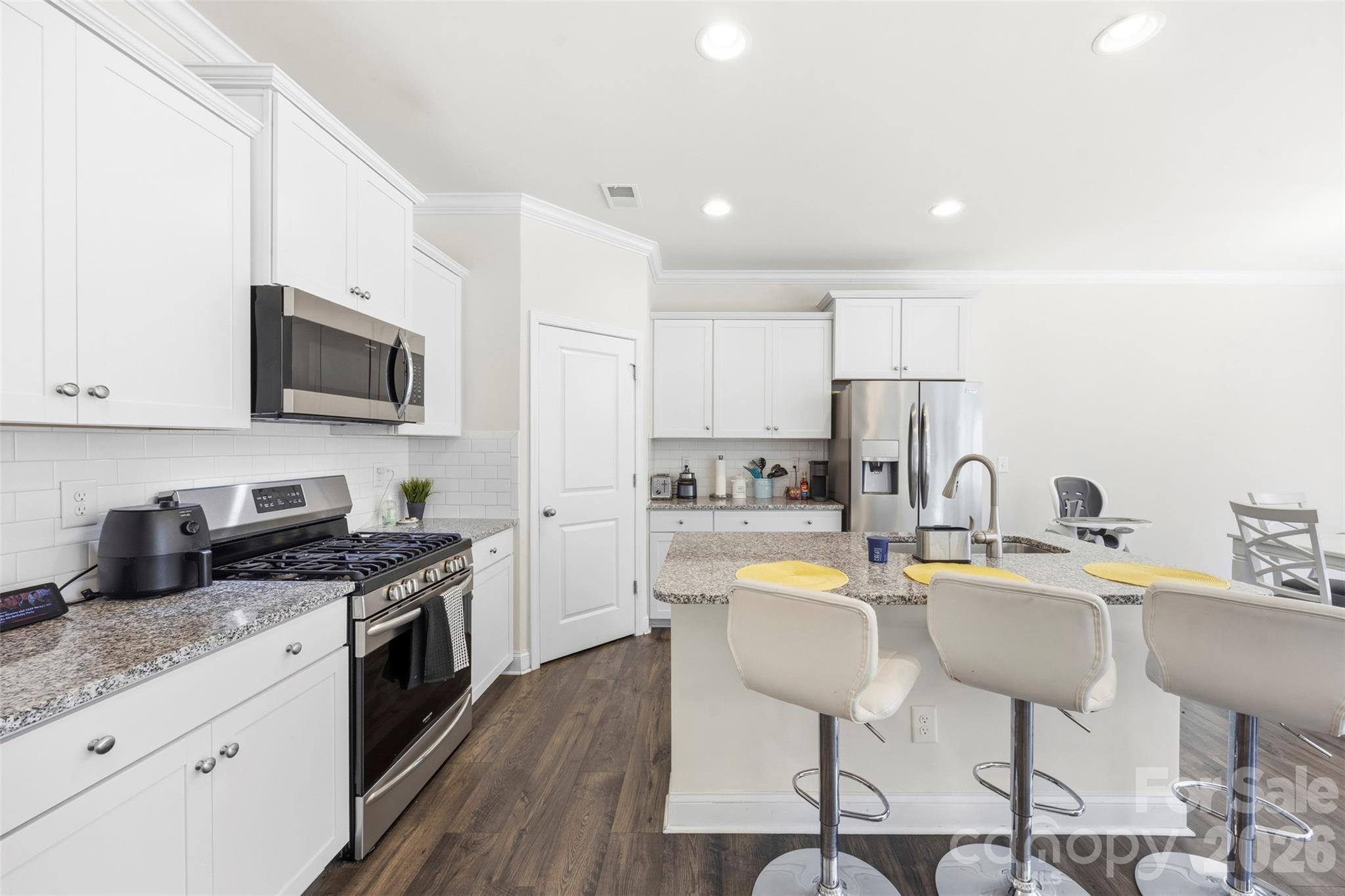 729 Little Bluestem Drive — Clover