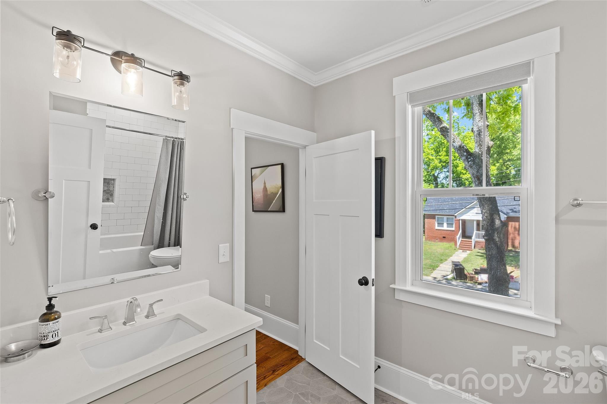 2315 Dundeen Street — Charlotte