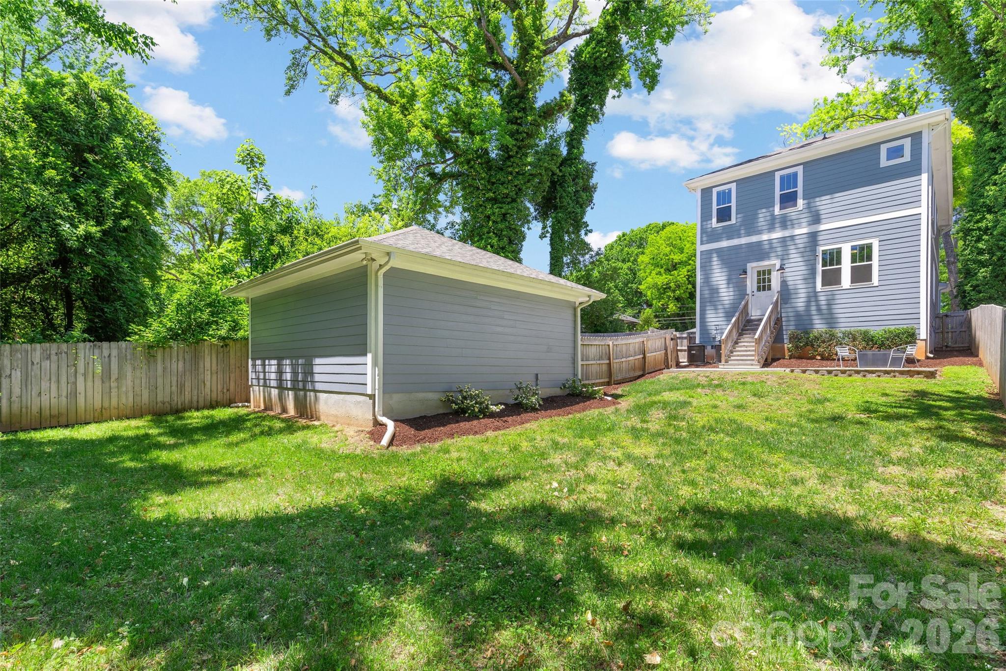 2315 Dundeen Street — Charlotte