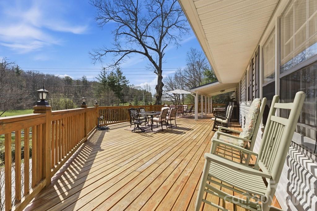 3731 Dillard Road — Highlands
