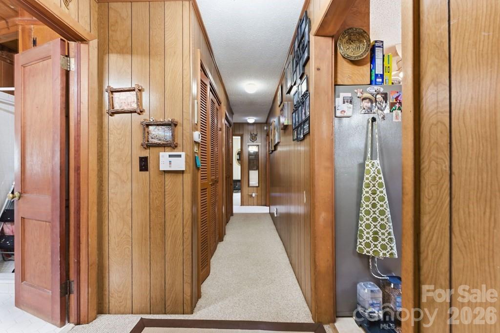 3731 Dillard Road — Highlands