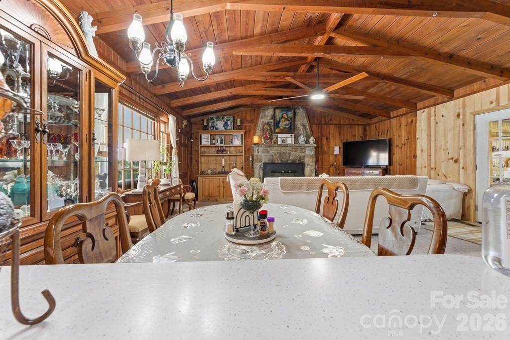 3731 Dillard Road — Highlands