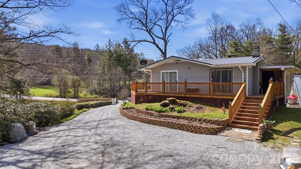 3731 Dillard Road — Highlands