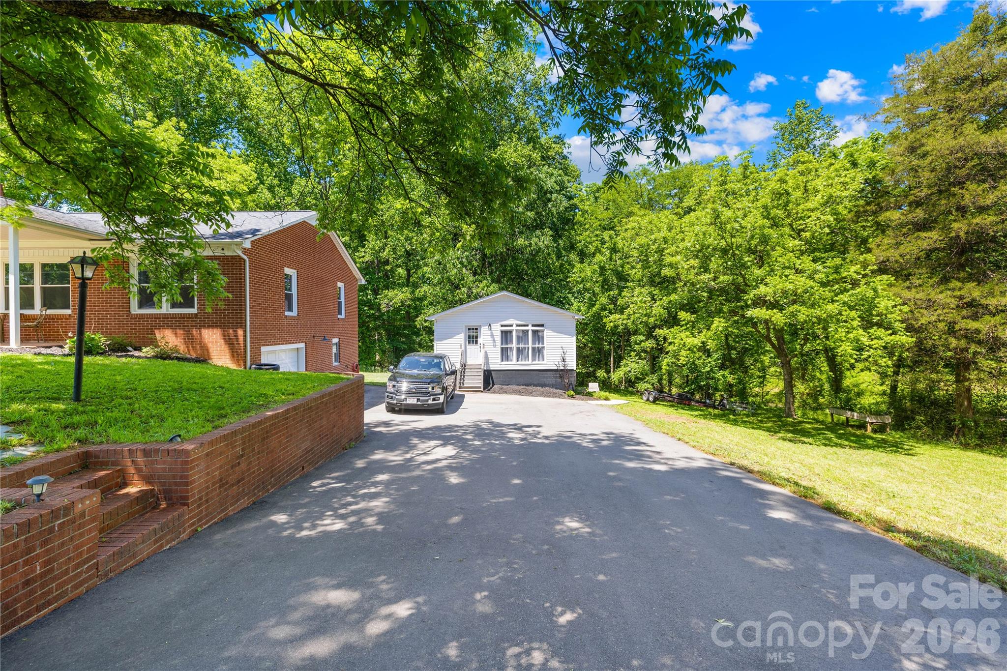 5603 King Wilkinson Road — Denver