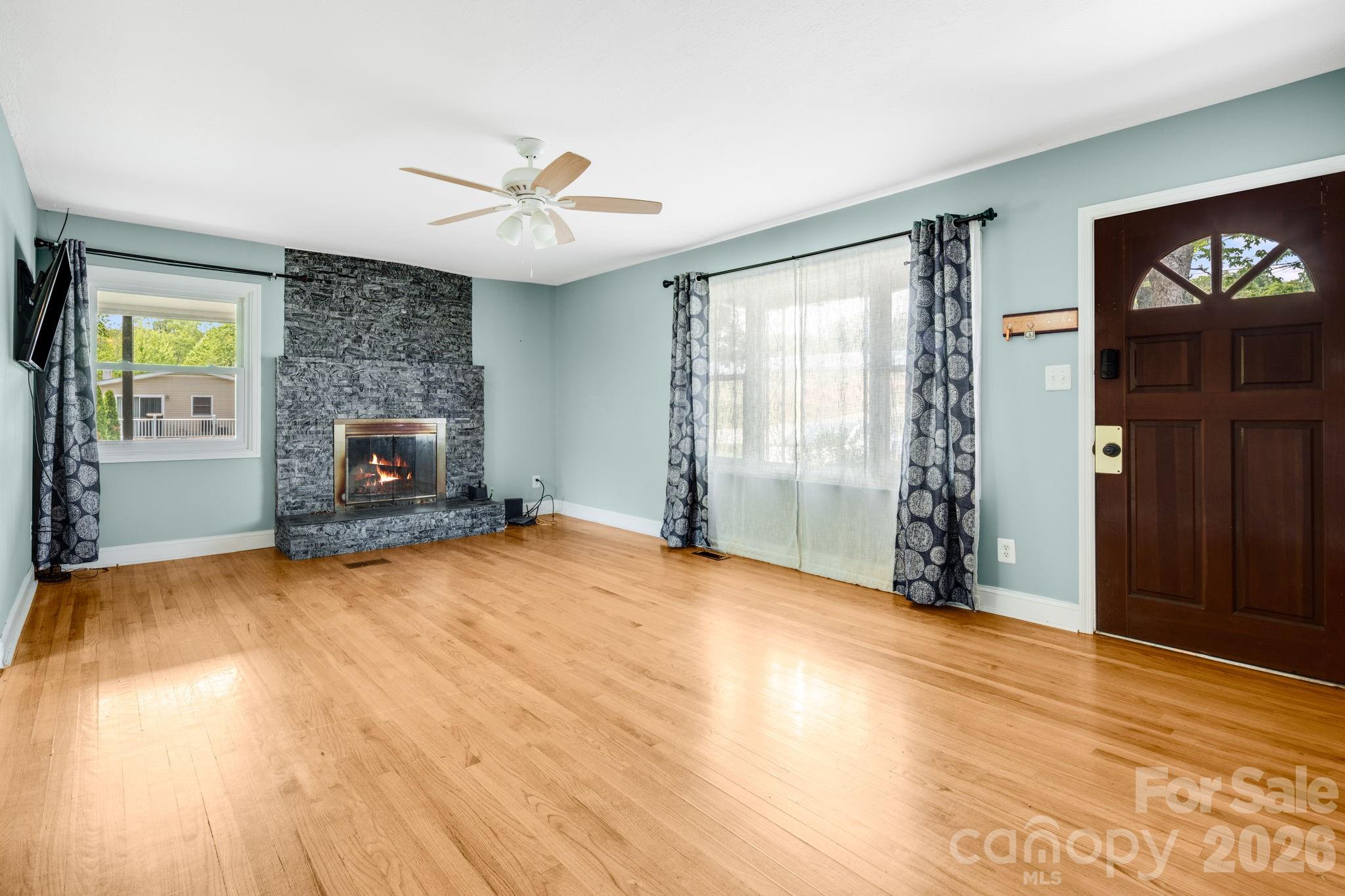 2956 New Leicester Highway — Leicester