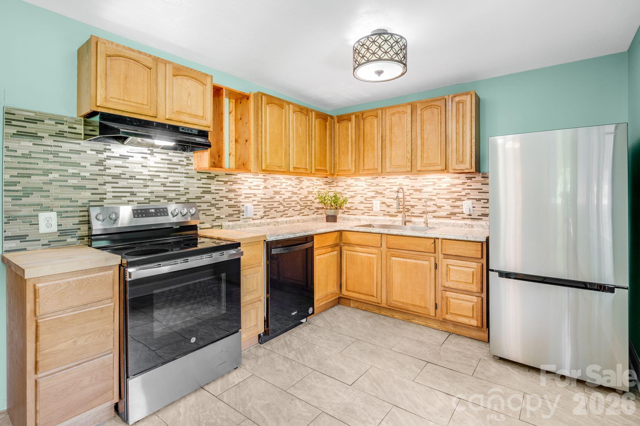 2956 New Leicester Highway — Leicester