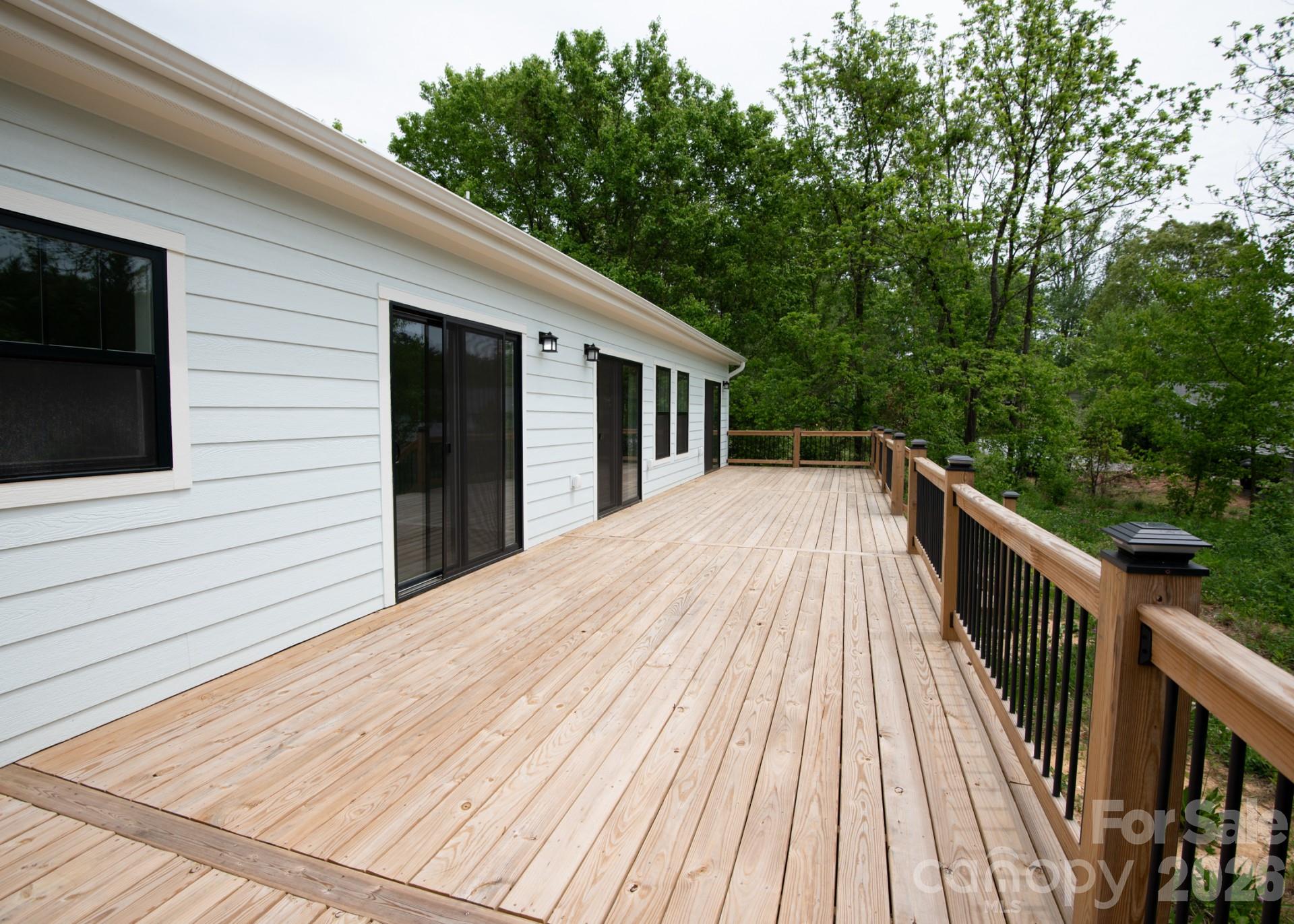 45 Gash Cove Road — Hendersonville