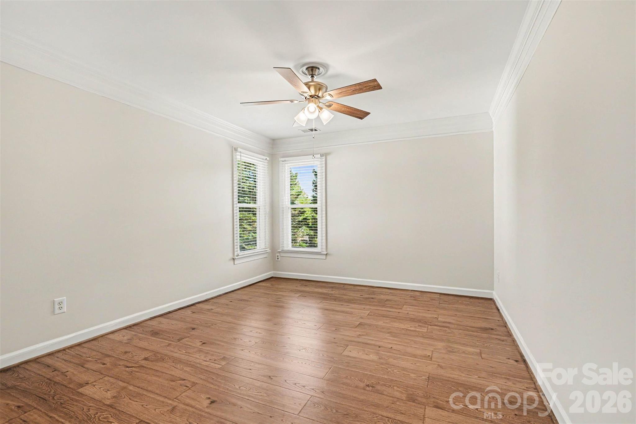 7068 Kidwelly Lane — Matthews