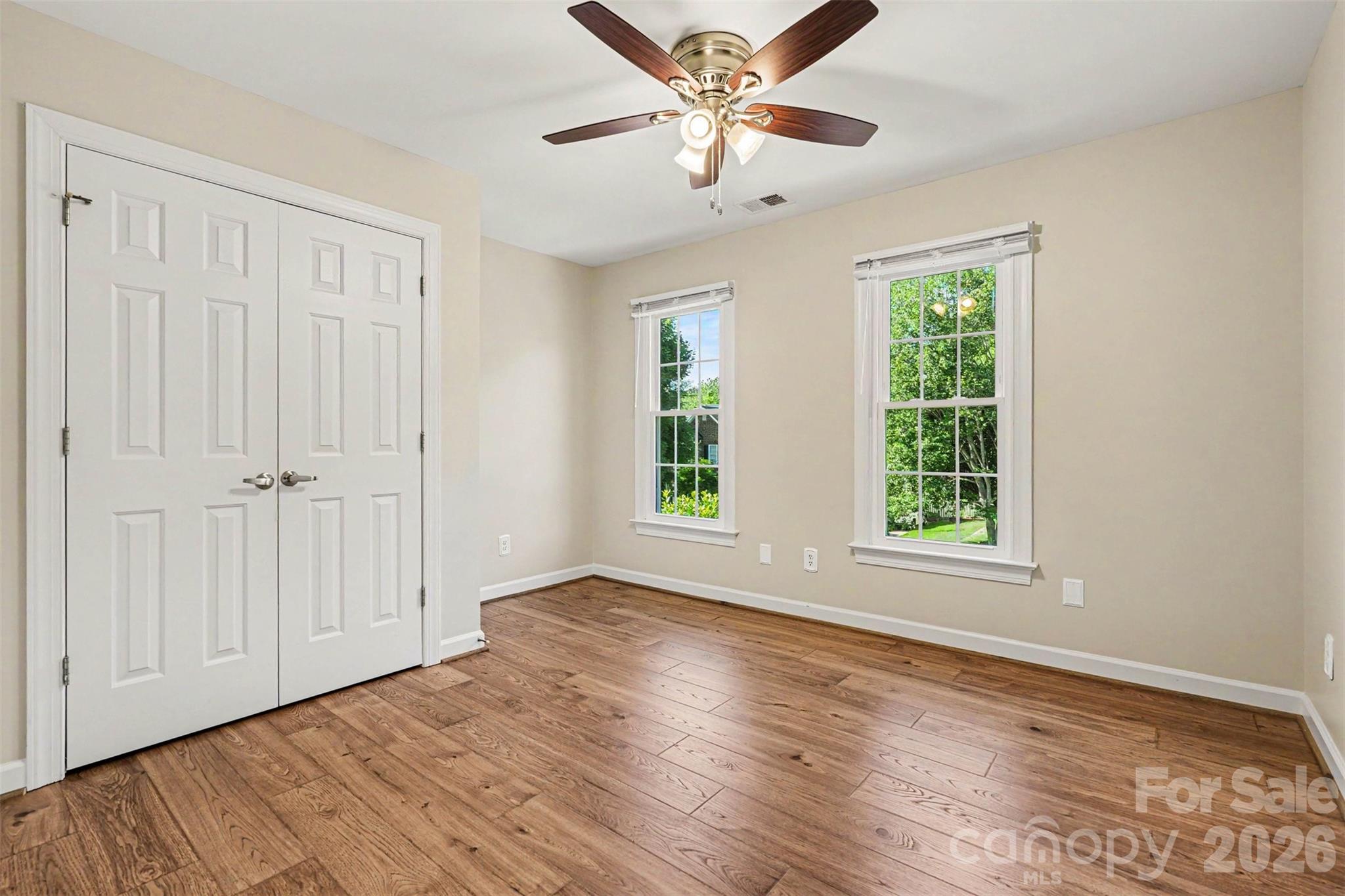 7068 Kidwelly Lane — Matthews