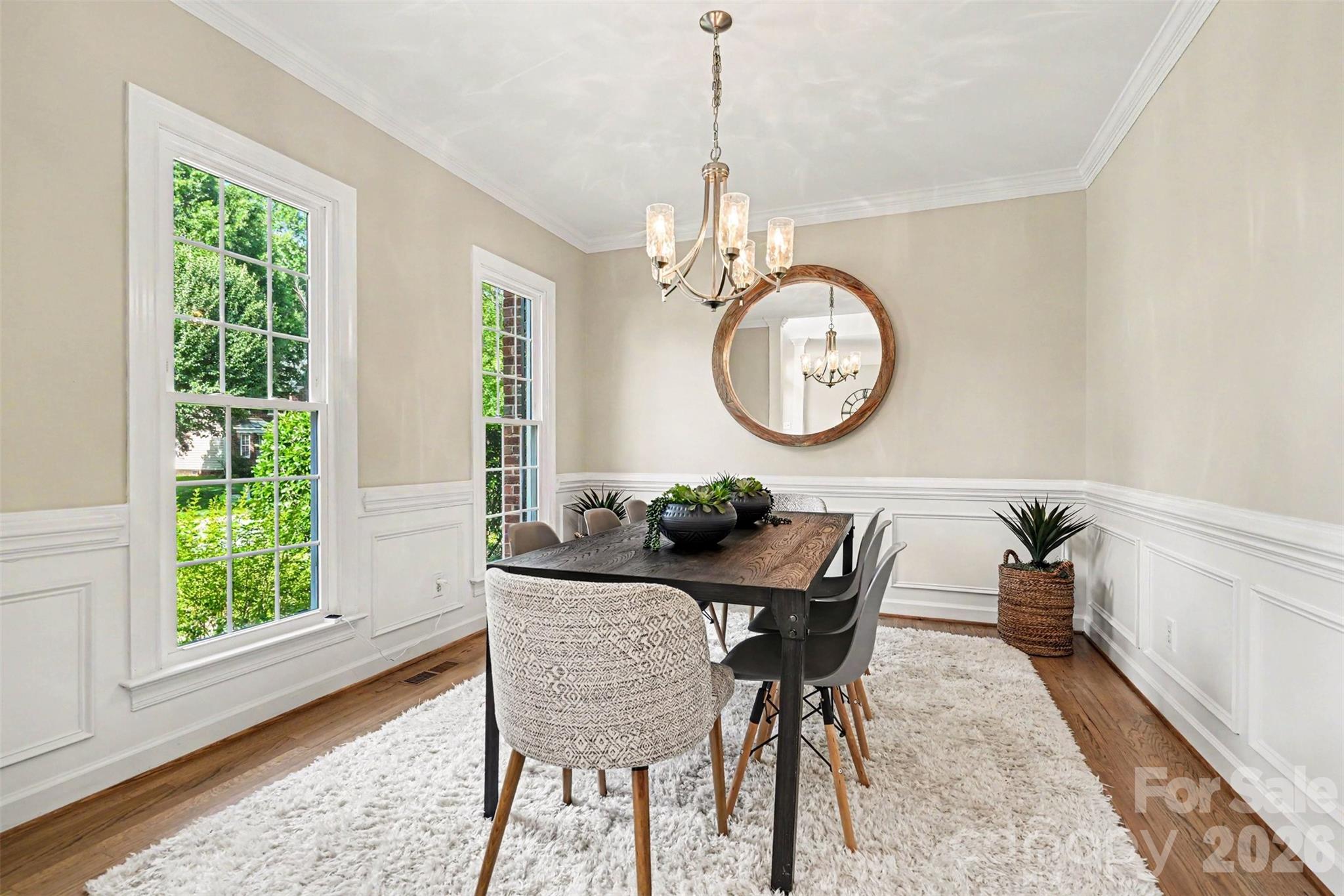 7068 Kidwelly Lane — Matthews