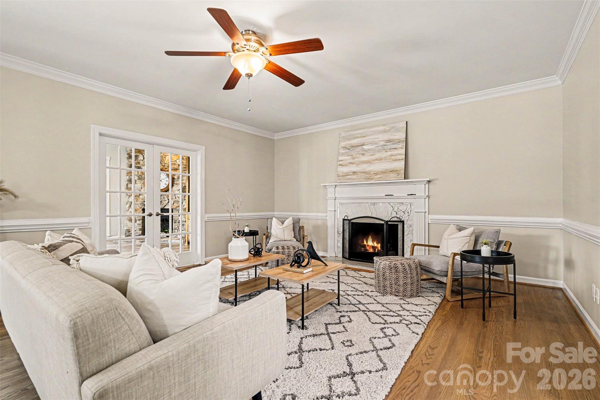 7068 Kidwelly Lane — Matthews