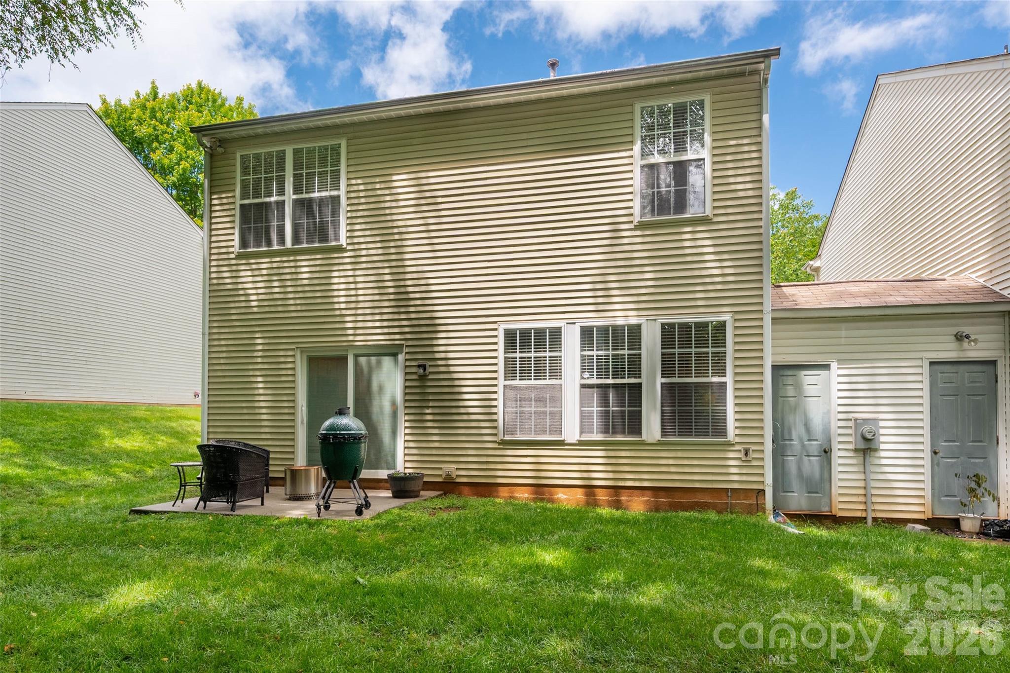 820 Autumn Rain Lane — Charlotte