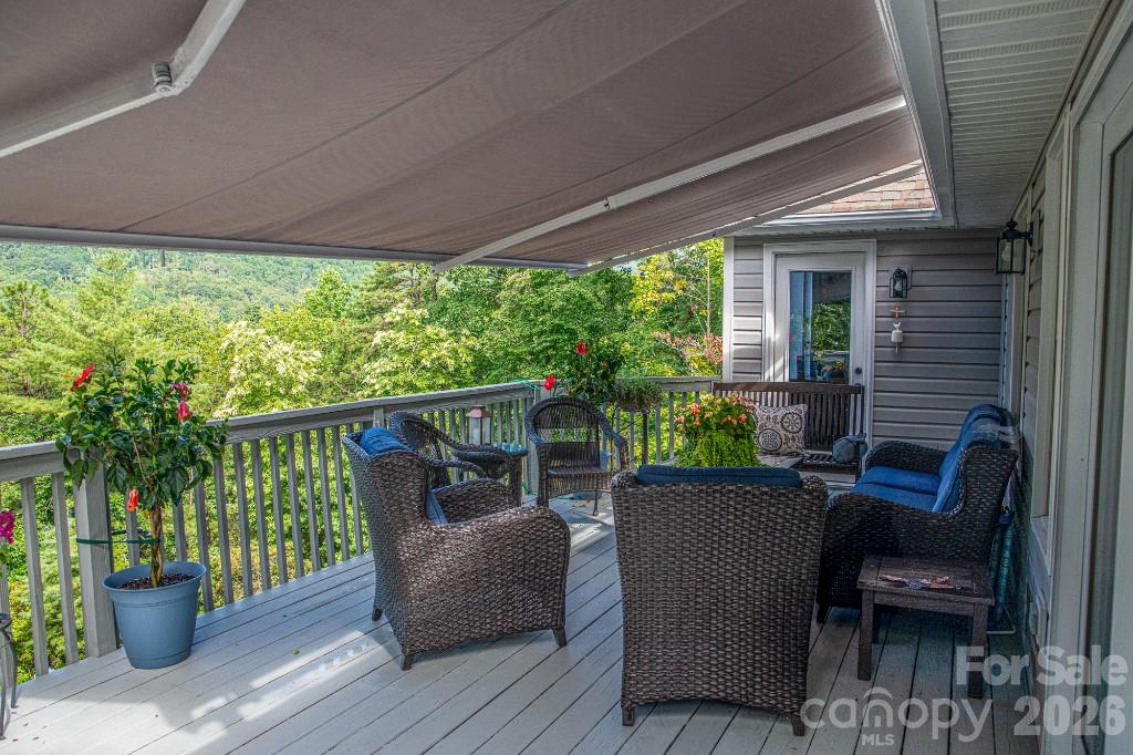 36 Lynx Drive — Black Mountain