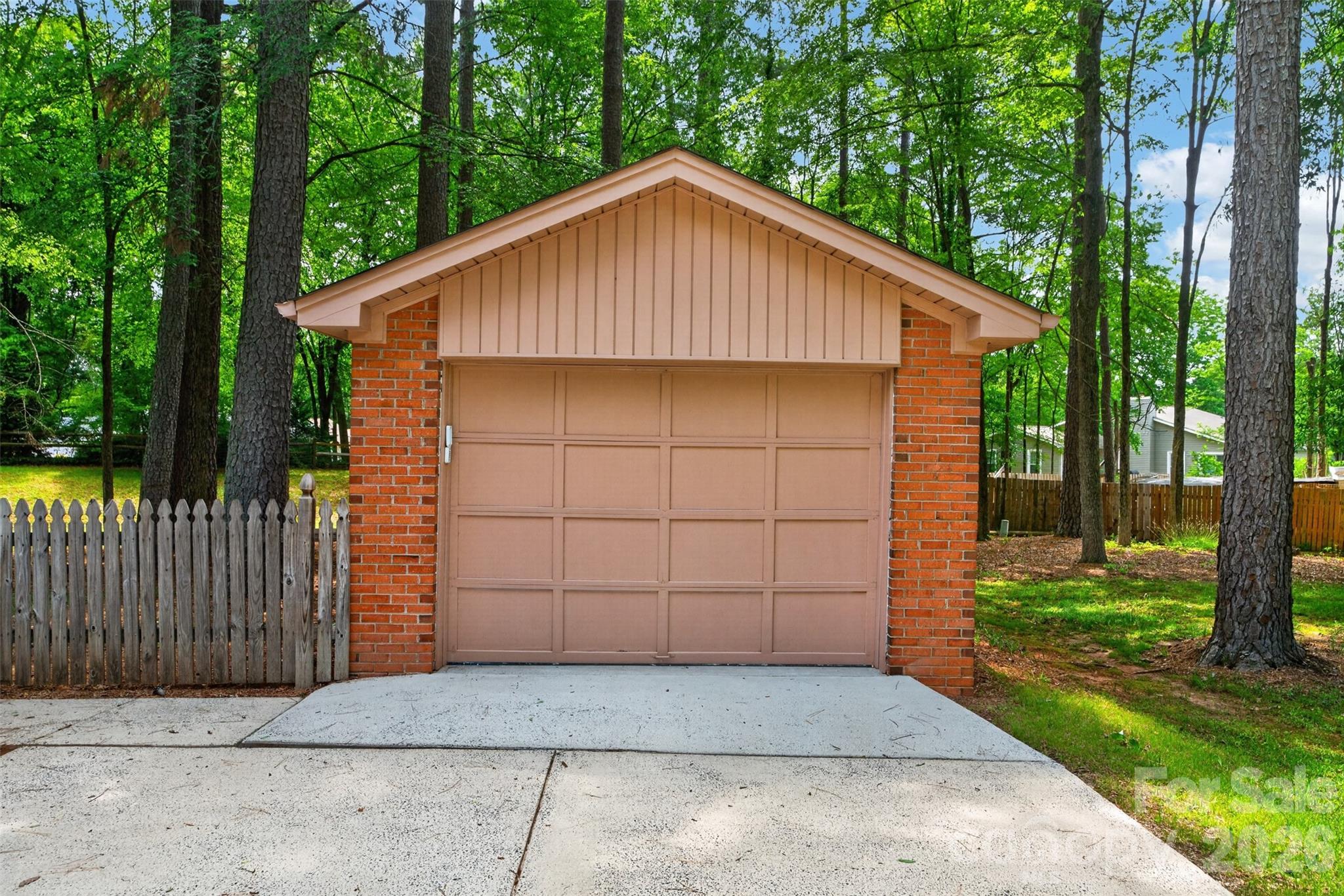 7148 Powder Mill Place — Charlotte