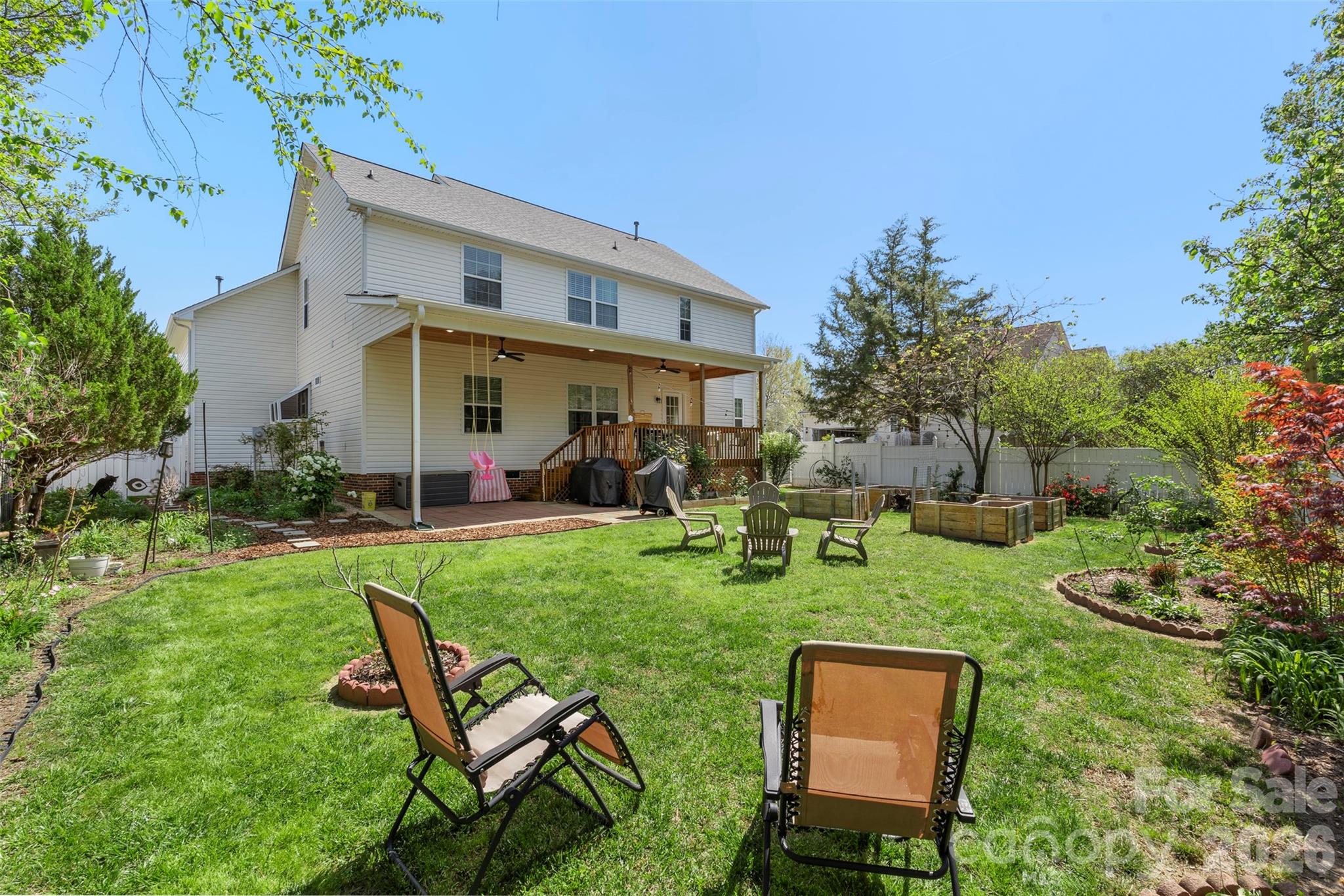 14926 Bridle Trace Lane — Pineville