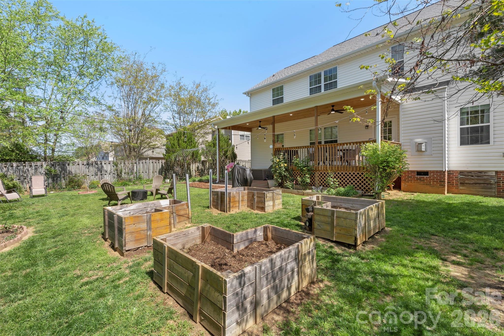 14926 Bridle Trace Lane — Pineville